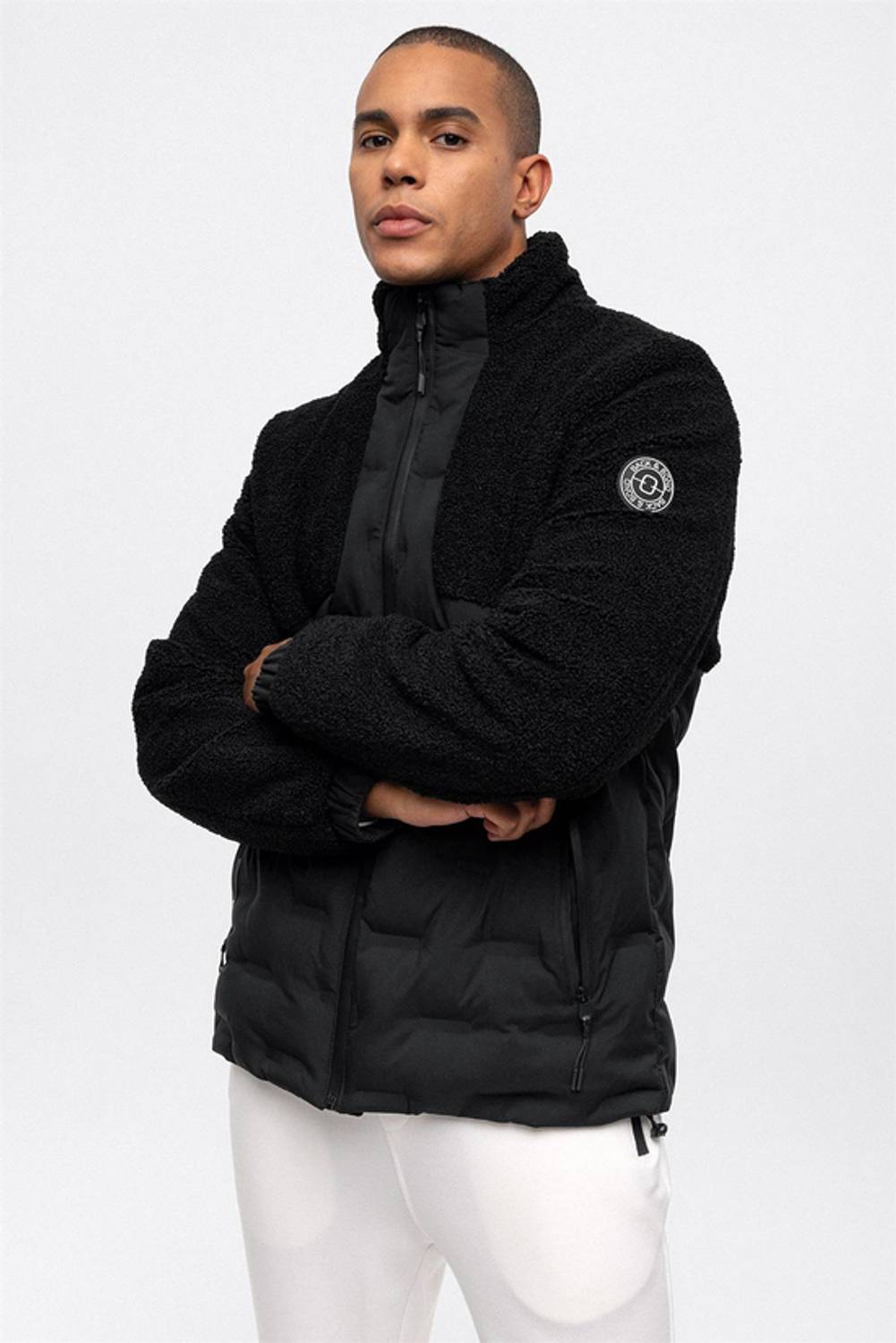 Siyah Dik Yaka Peluş Su Geçirmez Termostatik Dolum Mont