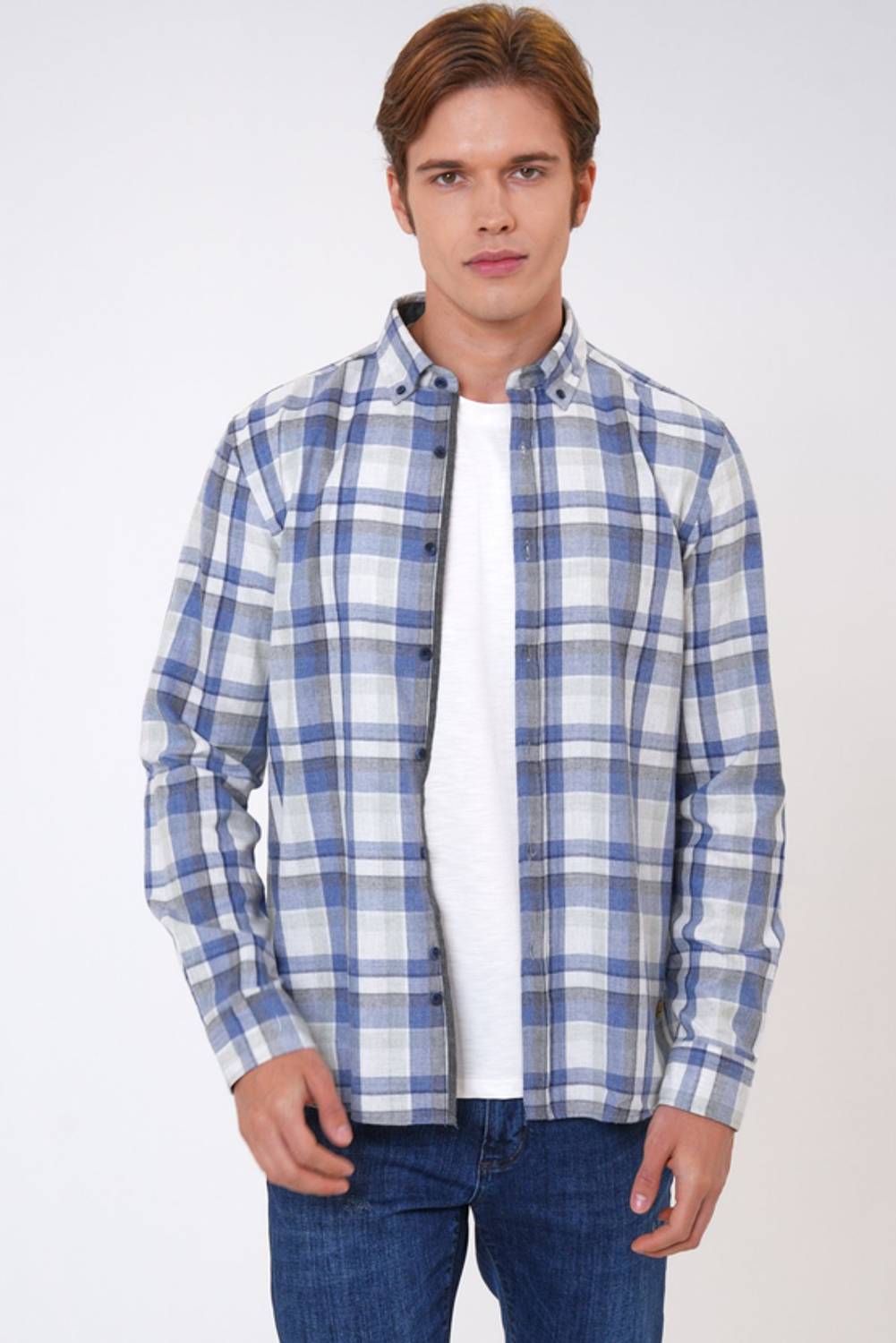 DÜĞMELİ YAKA DOKUMA GÖMLEK