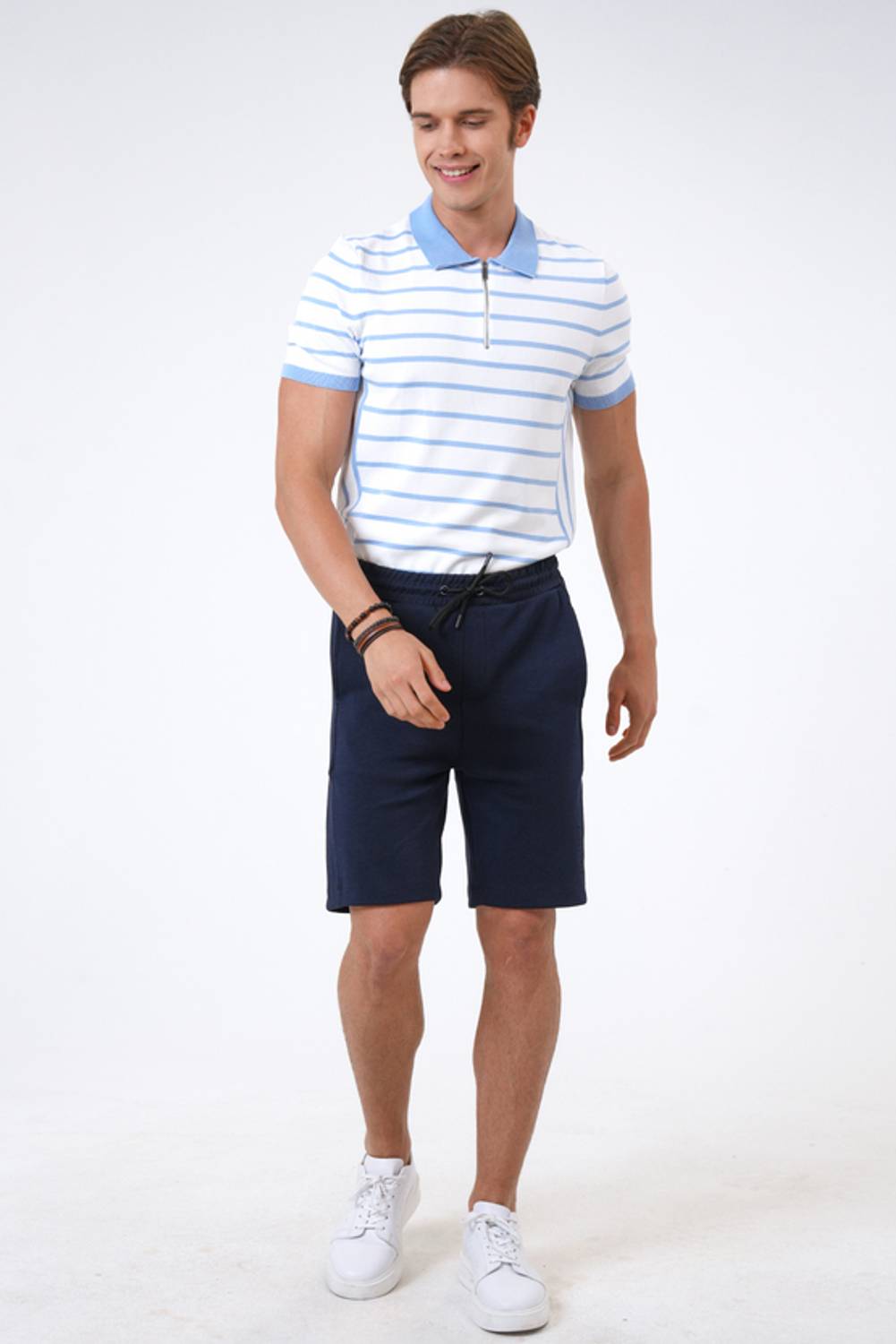 شورت مضلع بمقاس لارج وميديم