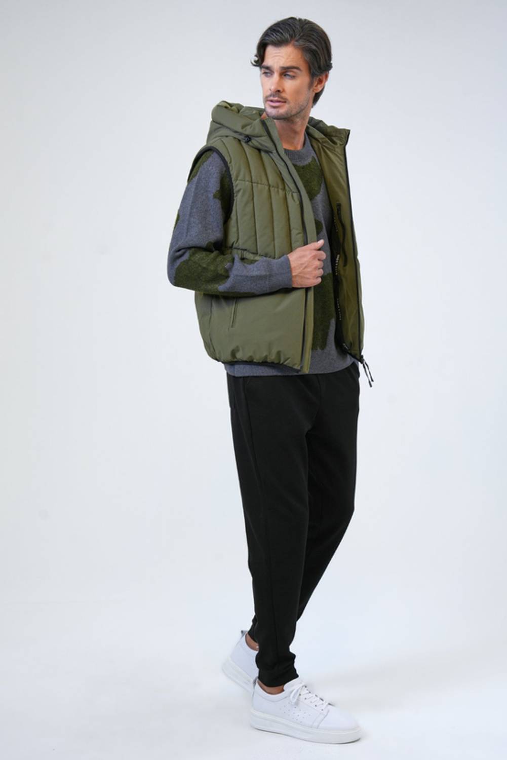 KAPÜŞONLU SU İTİCİ TERMOSTATİK ÖLÇÜM YAPABİLEN PUFFER YELEK