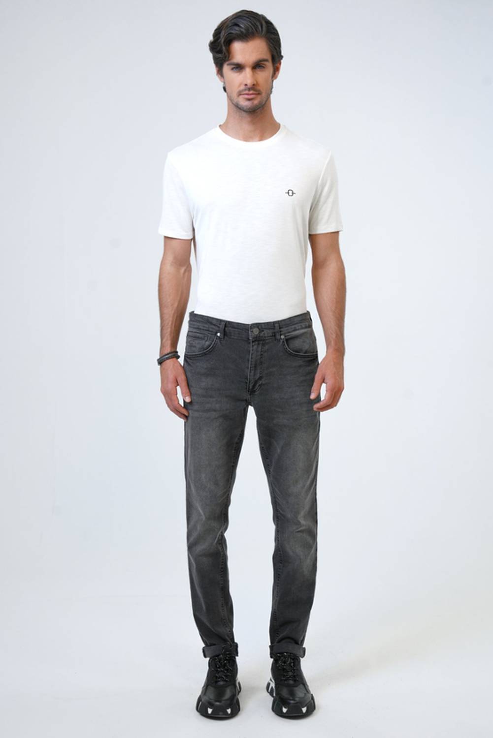 Slim Fit Bleached Denim Pants with 5 Pockets in Sizes 31 to 38