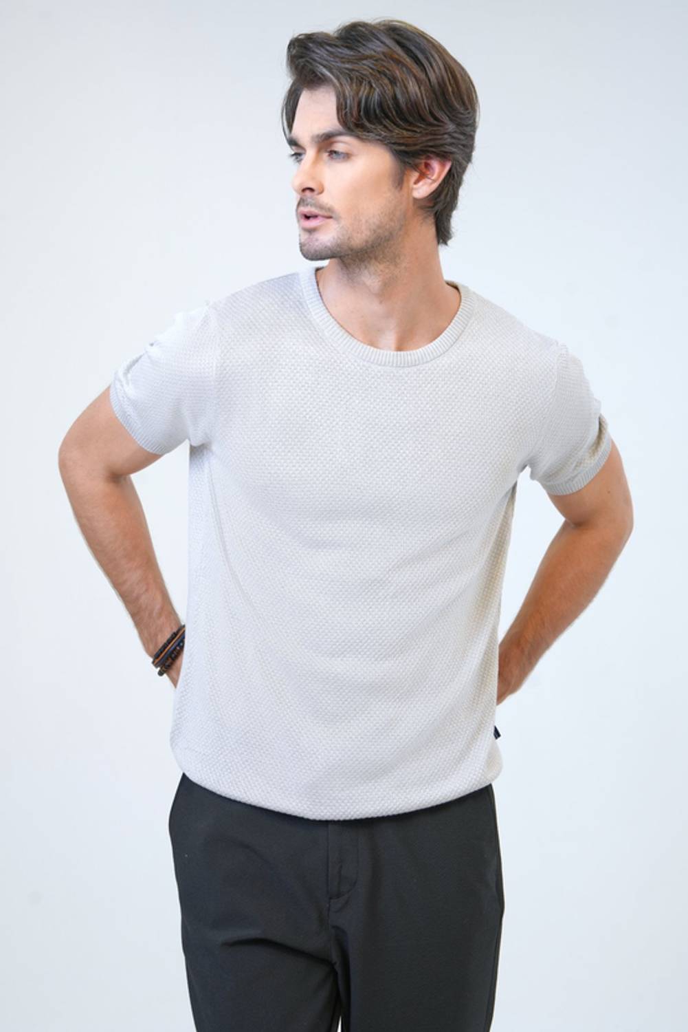 تي شيرت قميص كوبا بأكمام قصيرة للرجال متوفر بمقاسات S و M و L و XL