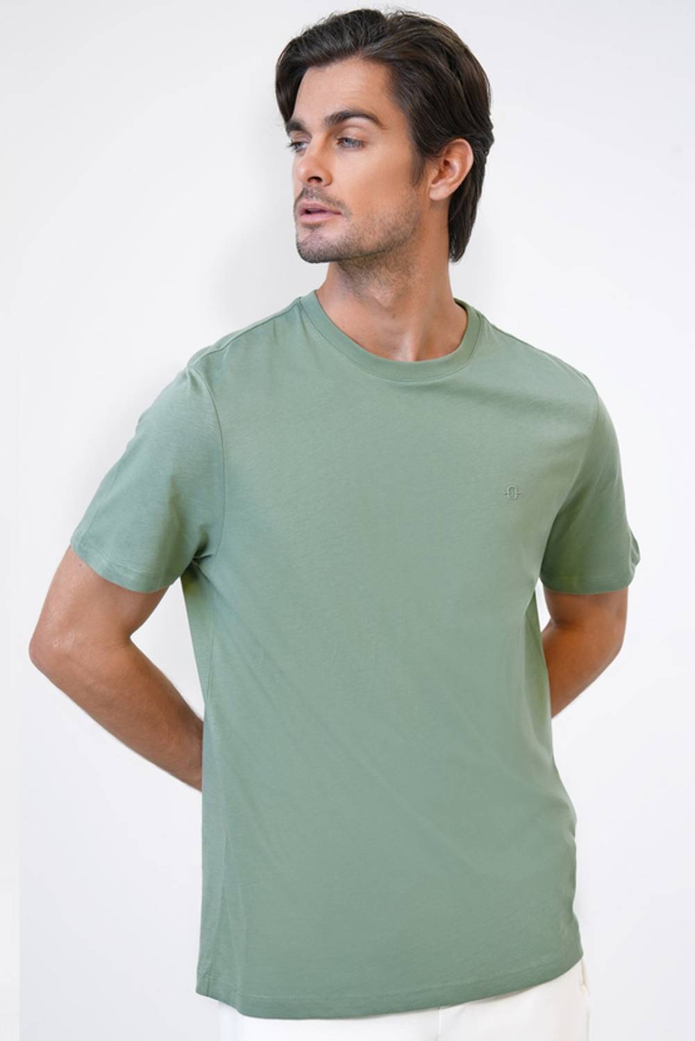 Футболка з коміром для чоловіків, доступна в розмірах XL, L, M, XXL