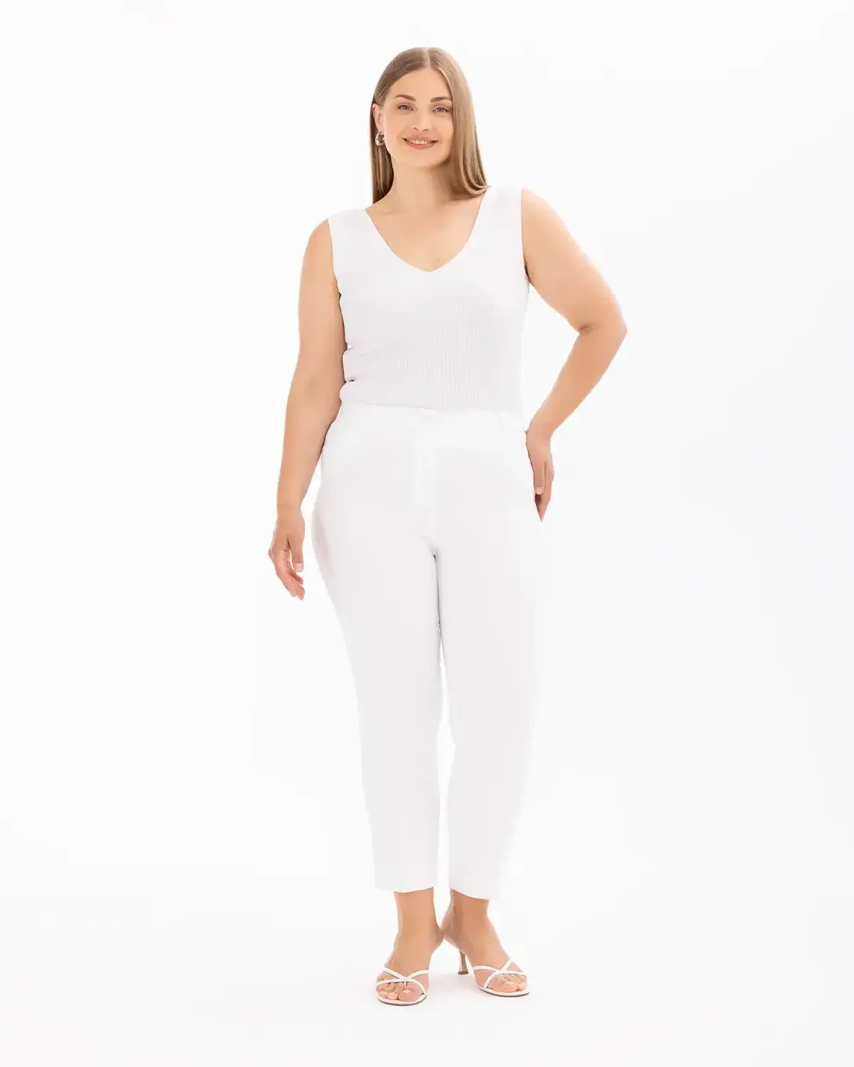 Classic High-Waisted Trousers in Beige, Ivory, and Black - Timeless Elegance and Comfort for Office and Daily Wear