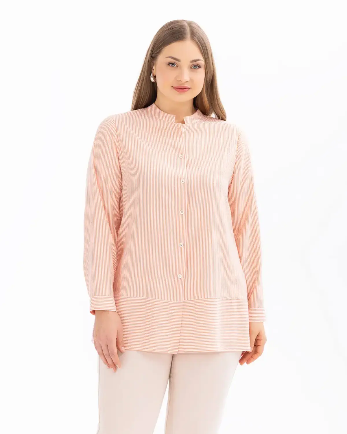 büyük beden çizgili düğme detaylı gömlek