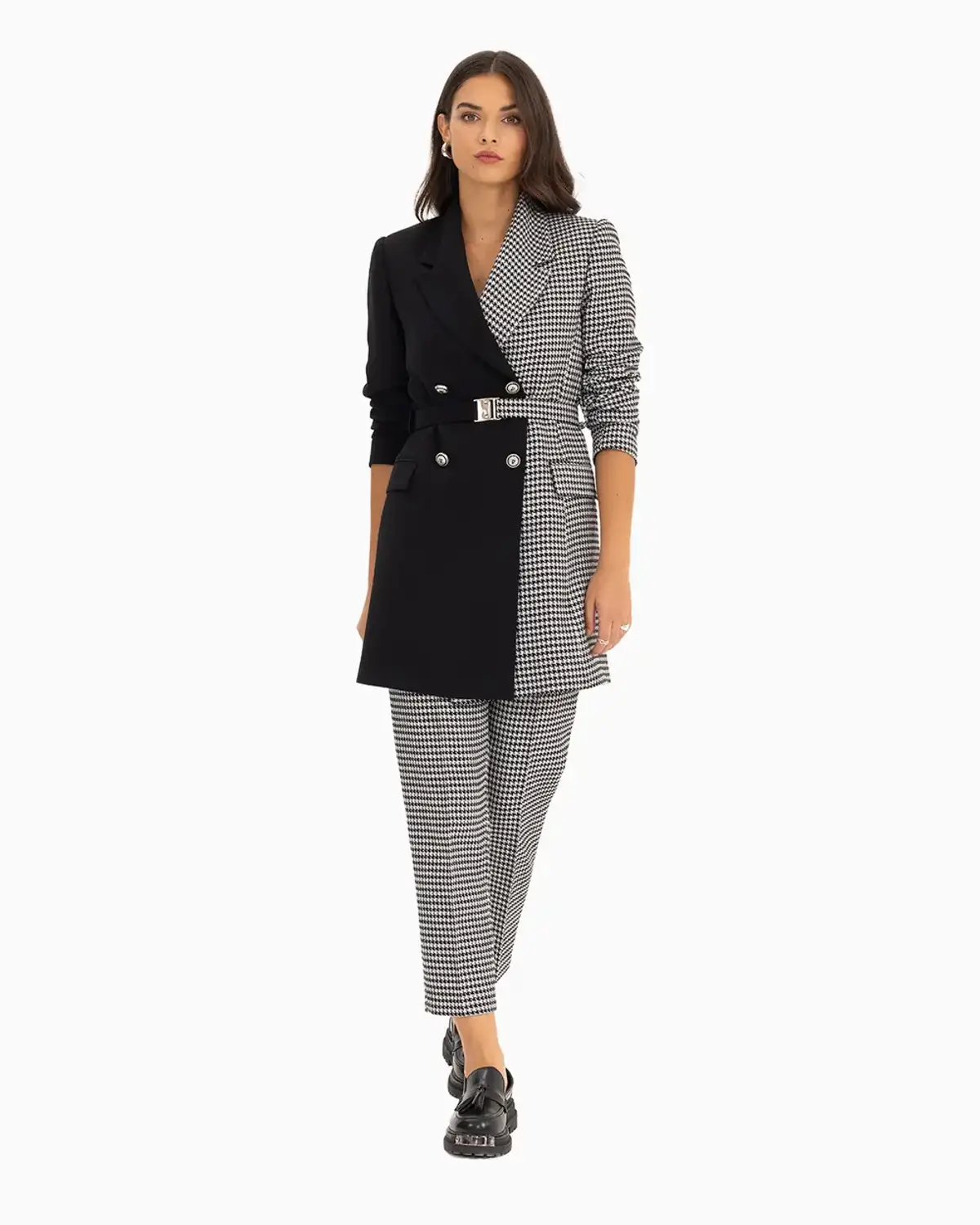 Houndstooth Pattern Ankle Length Classic Fit Pants in Black