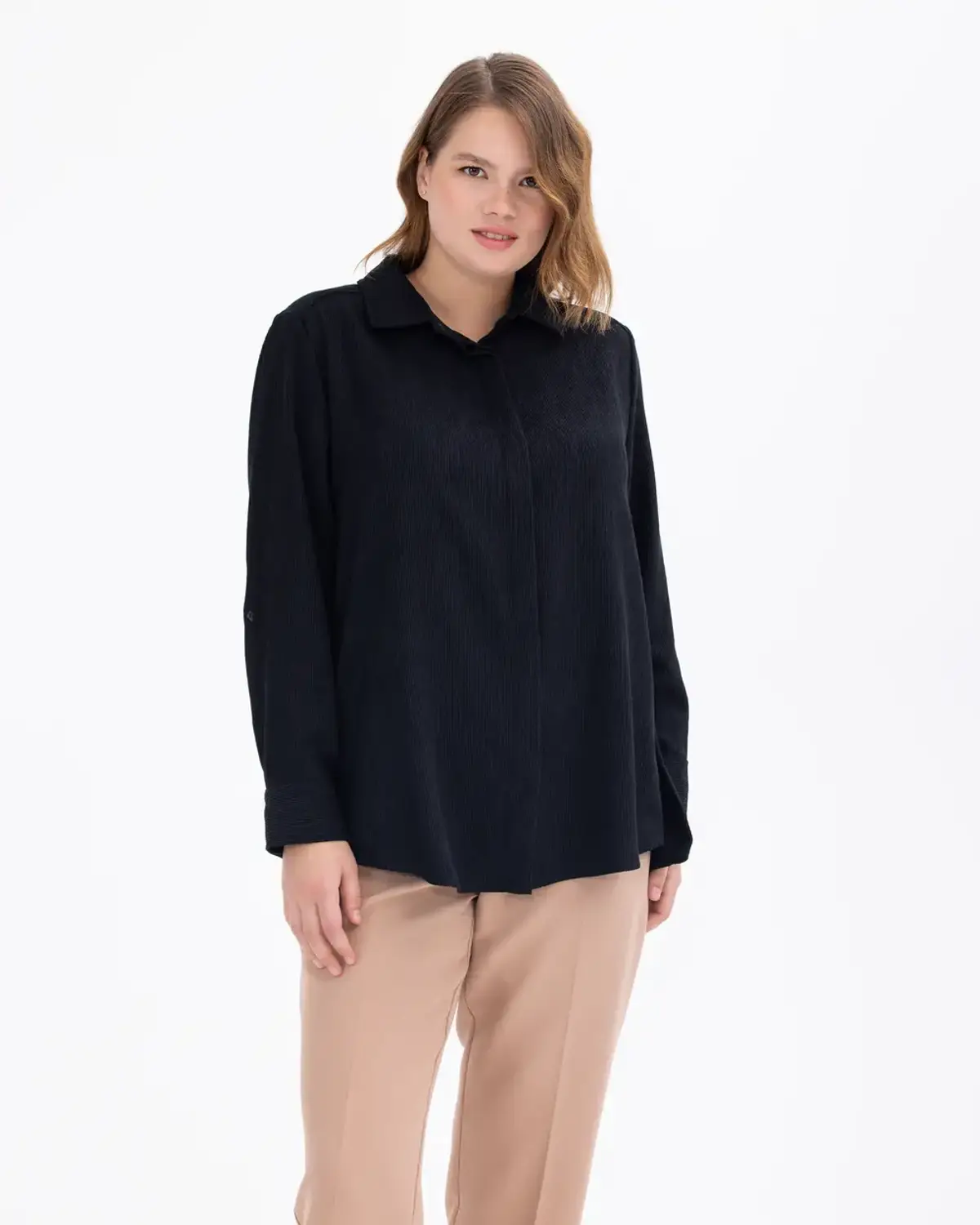 Светр великих розмірів з велюру і розрізами, стильний та комфортний, довгий рукав, кнопки, чорний і зелений, розмір 44-50