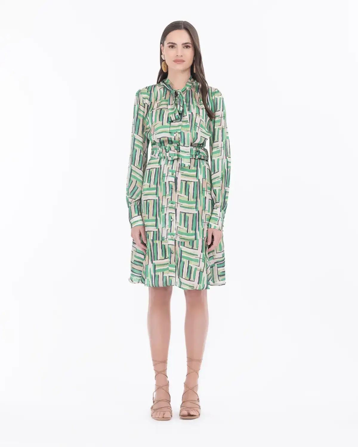 volanlı fular yaka elbise