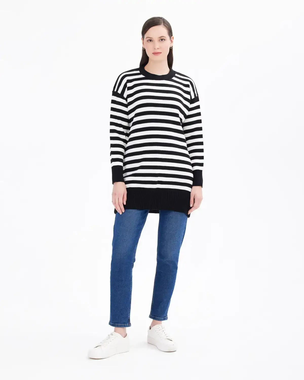 çizgili yuvarlak yakalı triko kazak