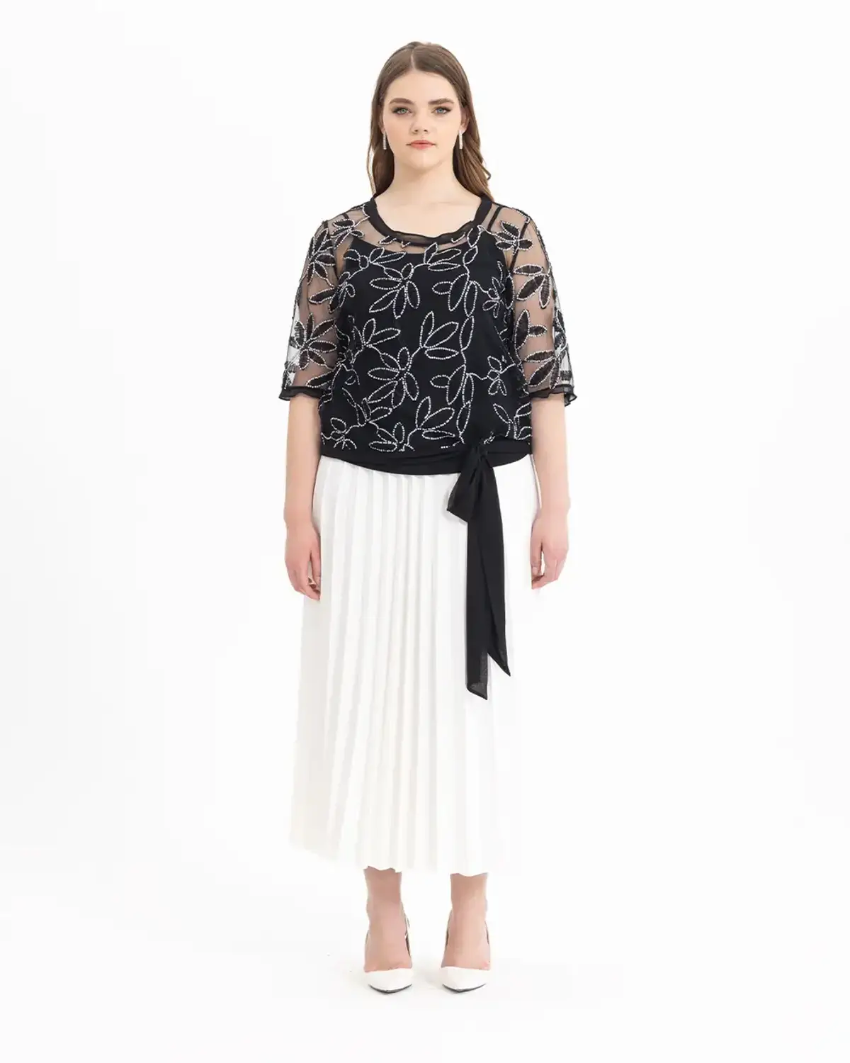 büyük beden çiçek desenli i̇ç atletli bluz