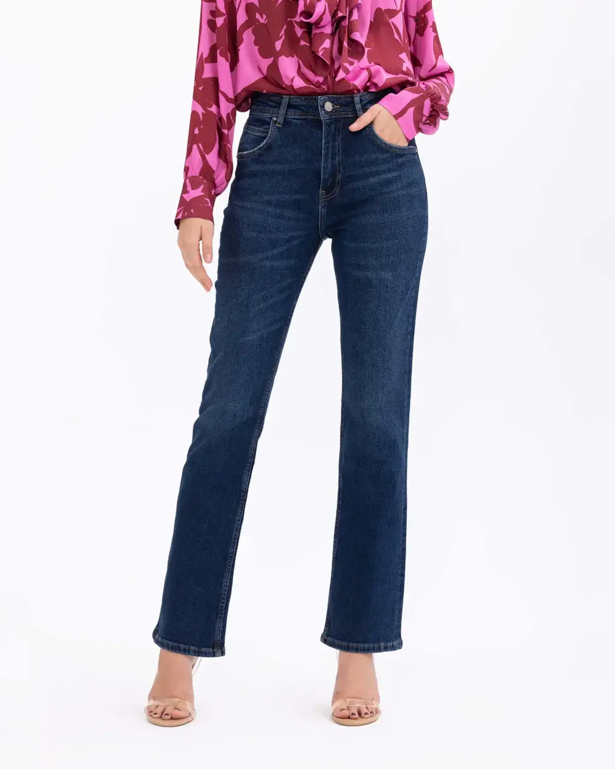 High Waist Full Length Jean Trousers for Women, Durable Denim, Flattering Fit, Essential Wardrobe Piece, Available in Navy Blue and Black Jeans