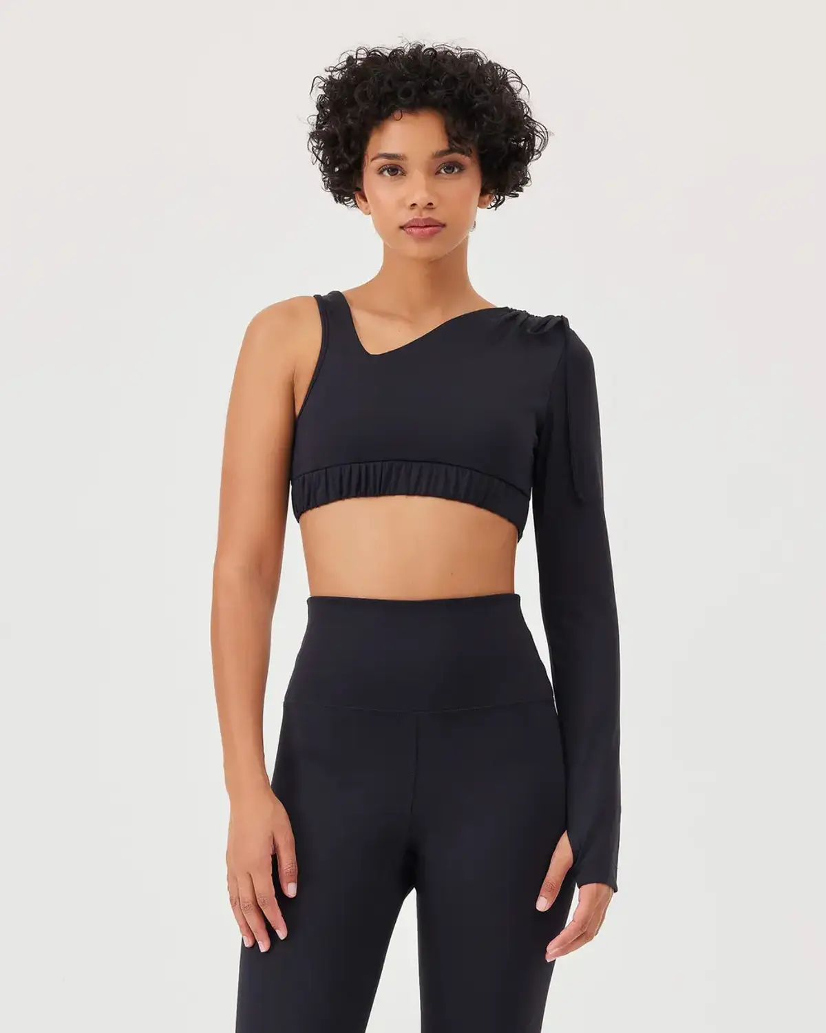asimetrik kesim crop top