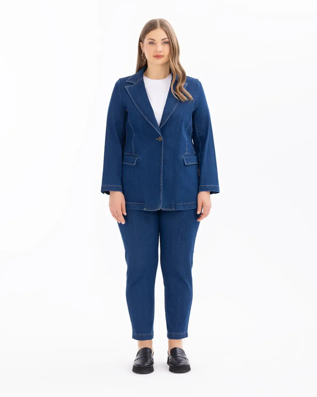 Джинсові штани великого розміру з кишенями, стильні та комфортні, з якісного деніму, доступні в темно-синьому кольорі, розмір 44-50