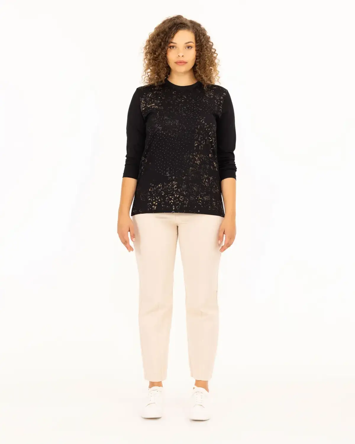 büyük beden jakarlı yuvarlak yaka uzun kollu bluz