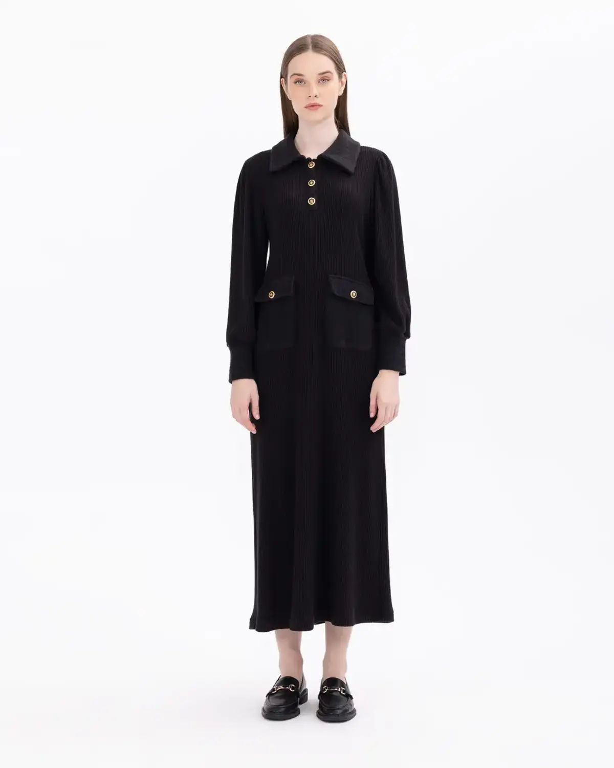 Элегантное облегающее платье с карманами и пуговицами, длинный рукав, воротник с манжетами, черное, удобный и стильный выбор для особых случаев