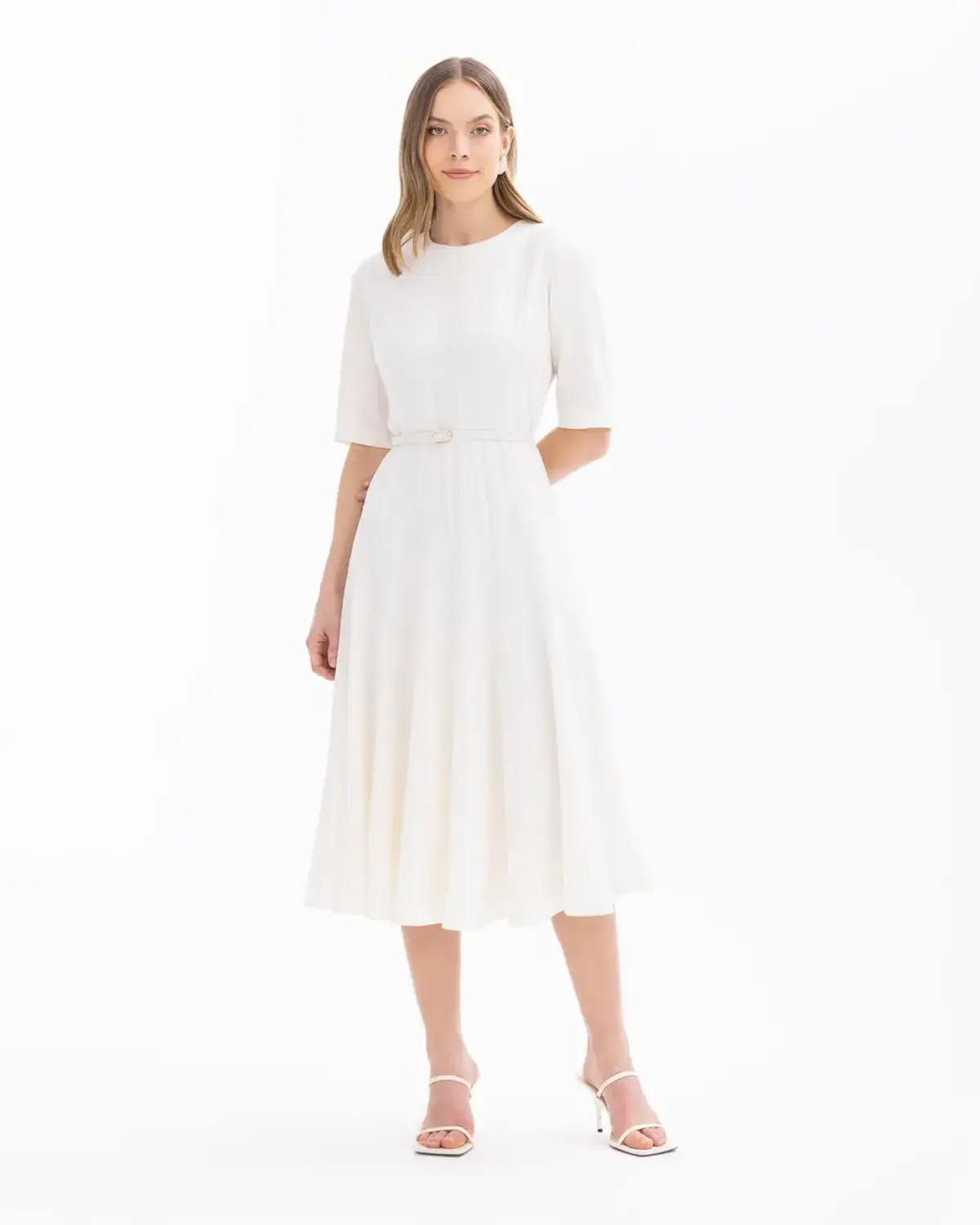 Belted Short Sleeve Dress - Elegant Design for Daily Wear, Comfortable Fit, Timeless Style in Navy and Ivory, Perfect for Summer Combinations