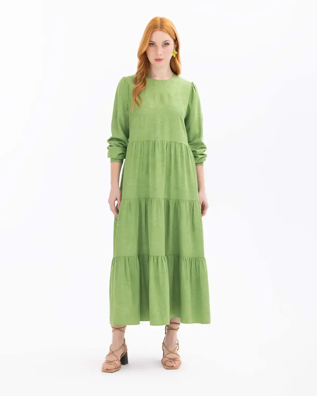 Длинное платье с нулевым вырезом и узором, черный и зеленый цвета, размеры 38-44, идеальное для офисов и мероприятий