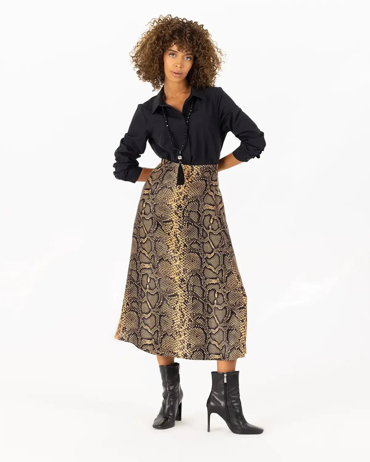 Сорочка з довгим рукавом з аксесуарами, ідеальна для поєднання з плісированими спідницями, у кольорах чорний та бірюзовий