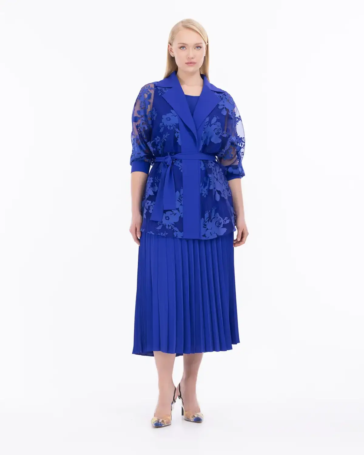 büyük beden i̇ç bluzlu kuşaklı şifon takım