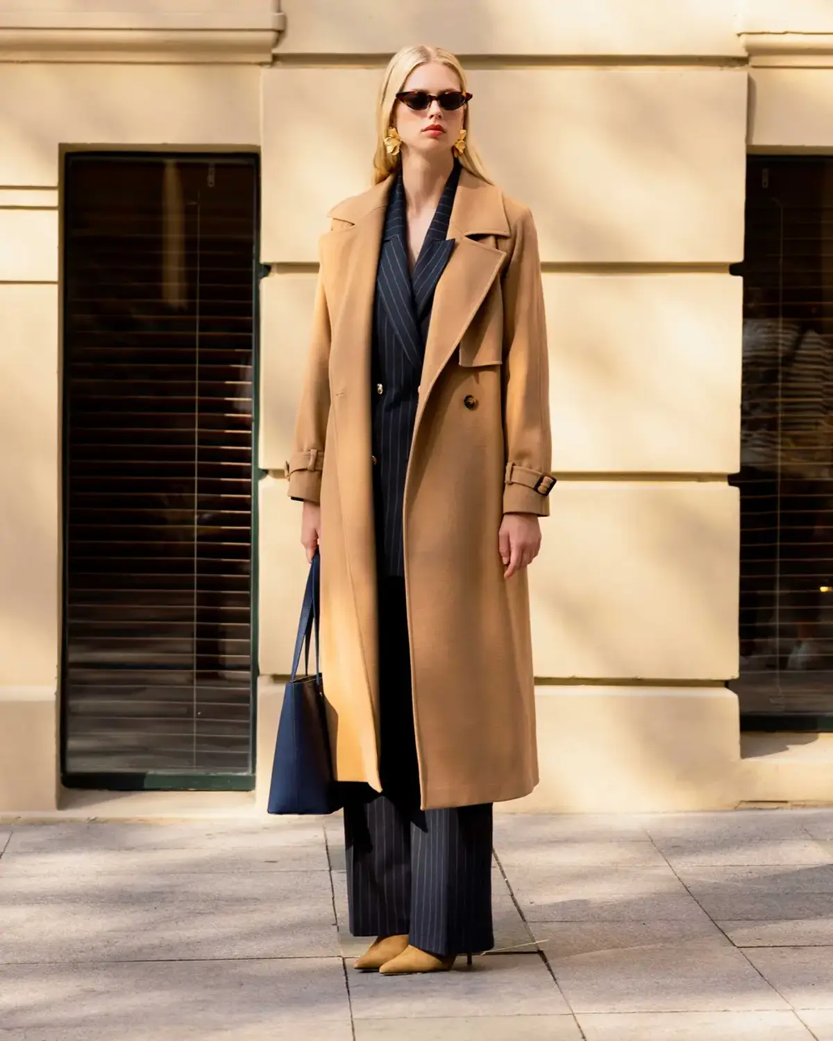 Double-Breasted Belted Midi Coat with Pockets and Rolled Sleeves in Camel and Black