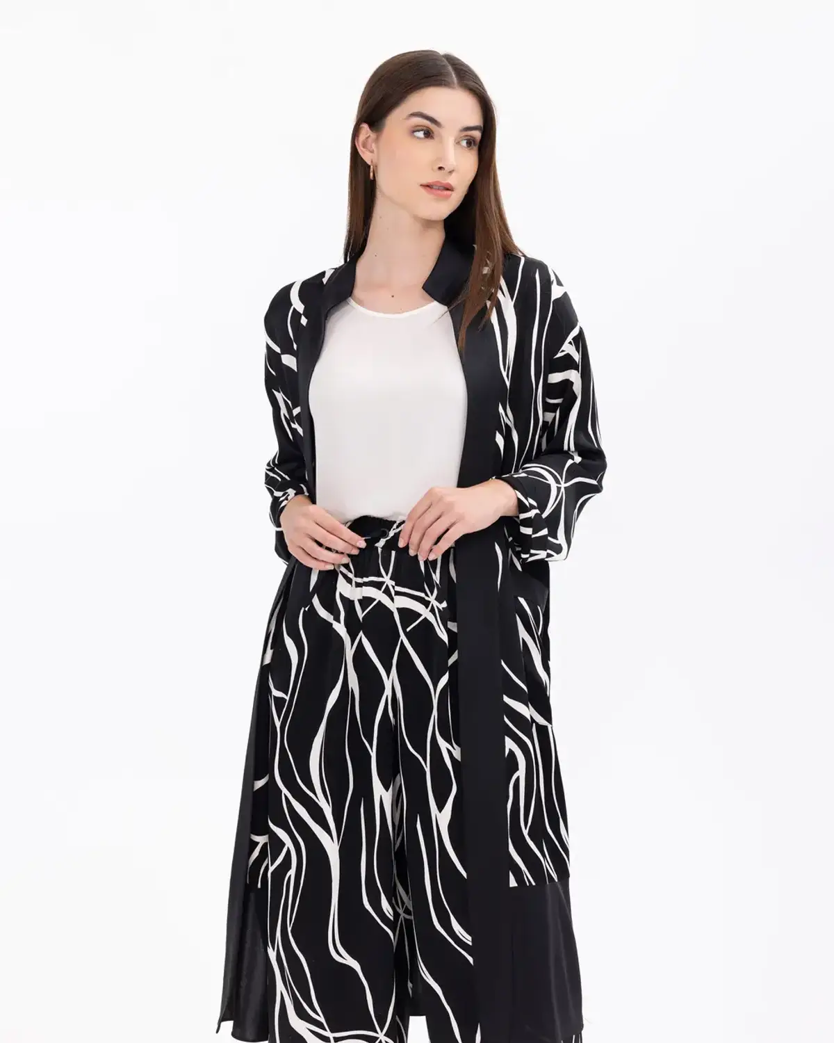 desenli hakim yaka rahat kesim kap