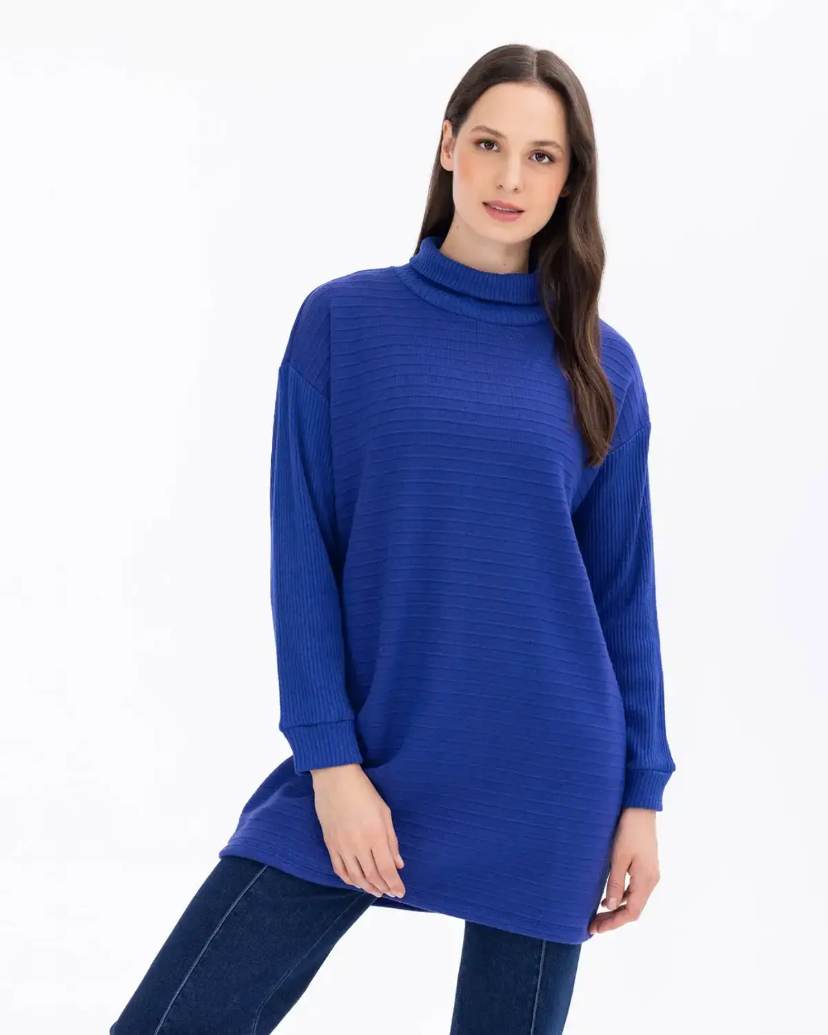 degaje yakalı rahat kesim triko tunik