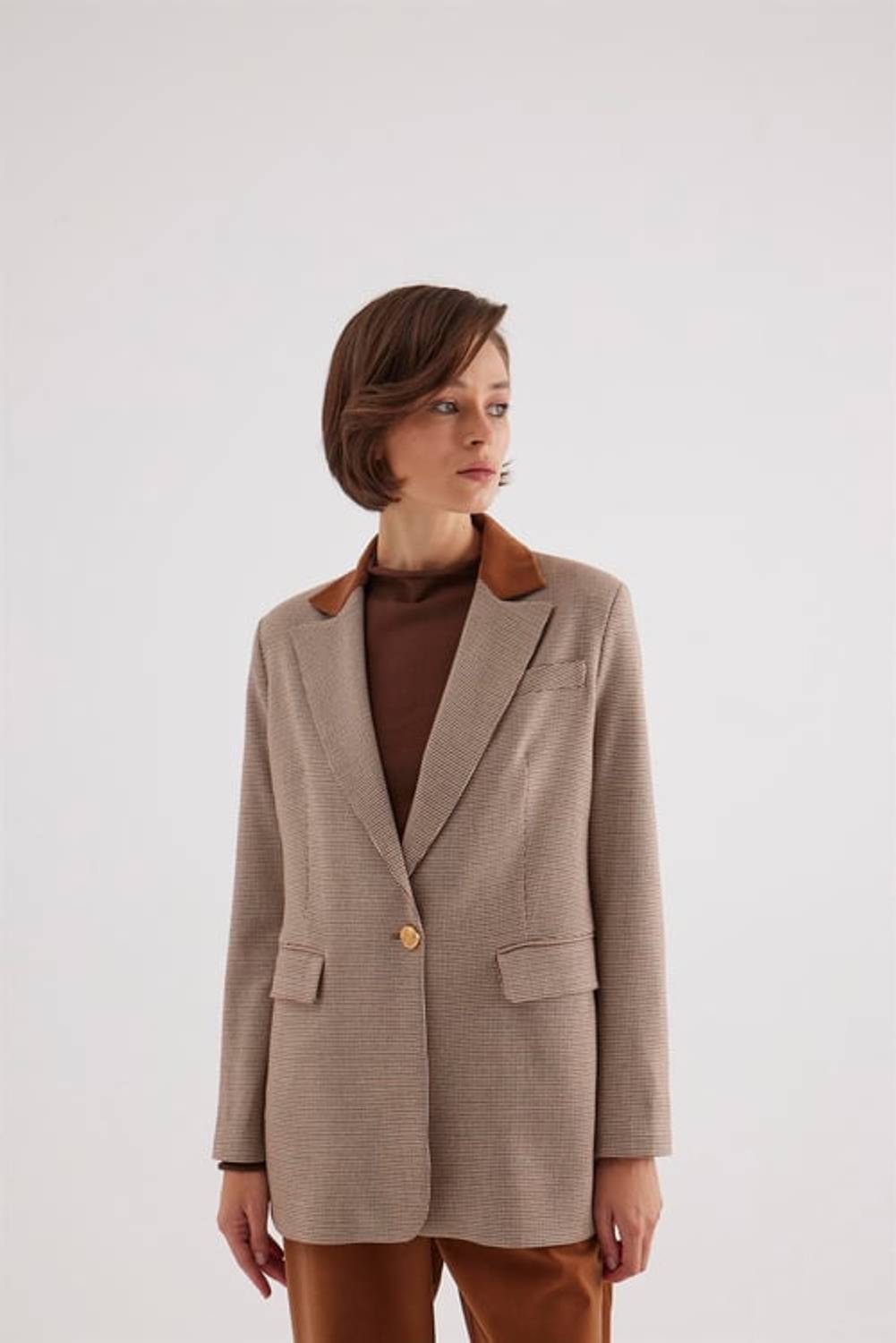 TİARA KADİFE YAKA CEKET BEJ