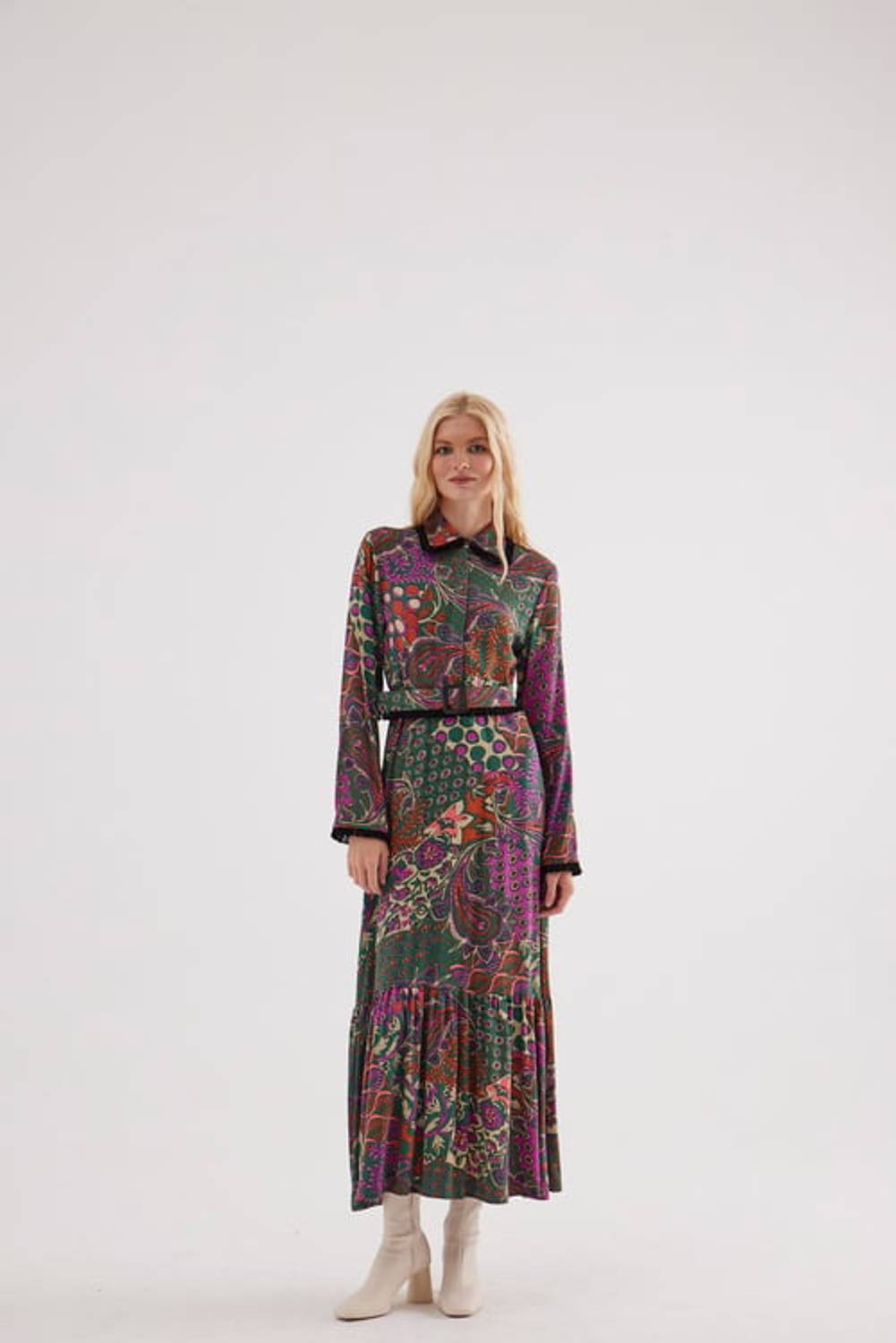 İRİS PÜSKÜL DETAYLI ELBİSE DESENLİ