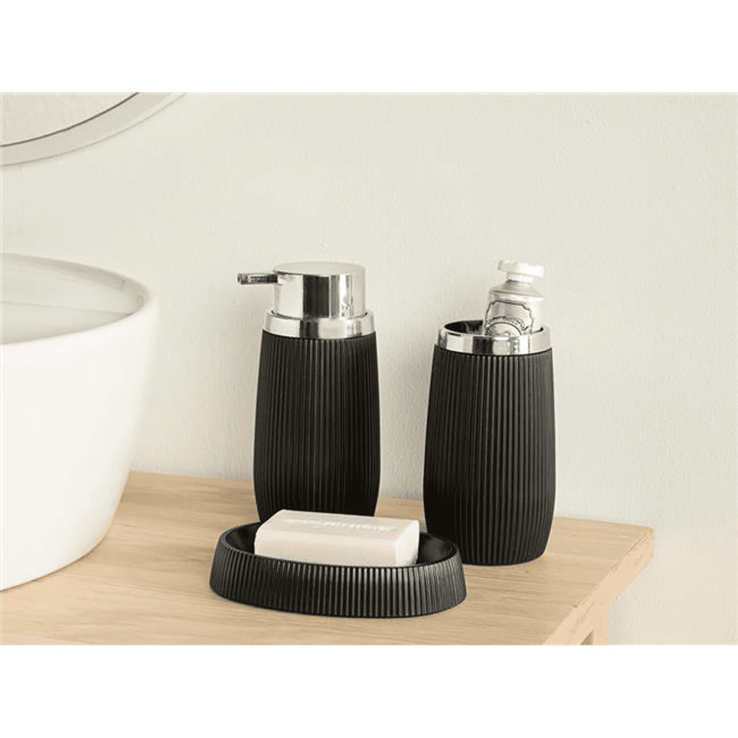 English Home Evelyn 3'lü Banyo Seti Siyah