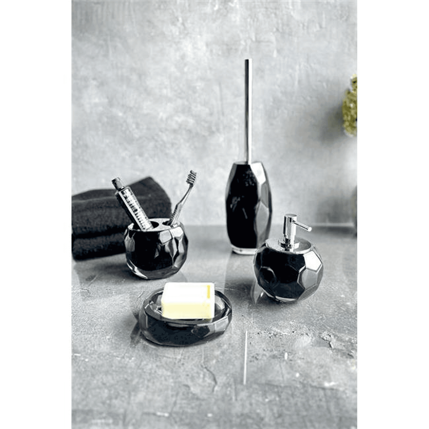 Primanova Joseph 4 Parça Banyo Seti Siyah