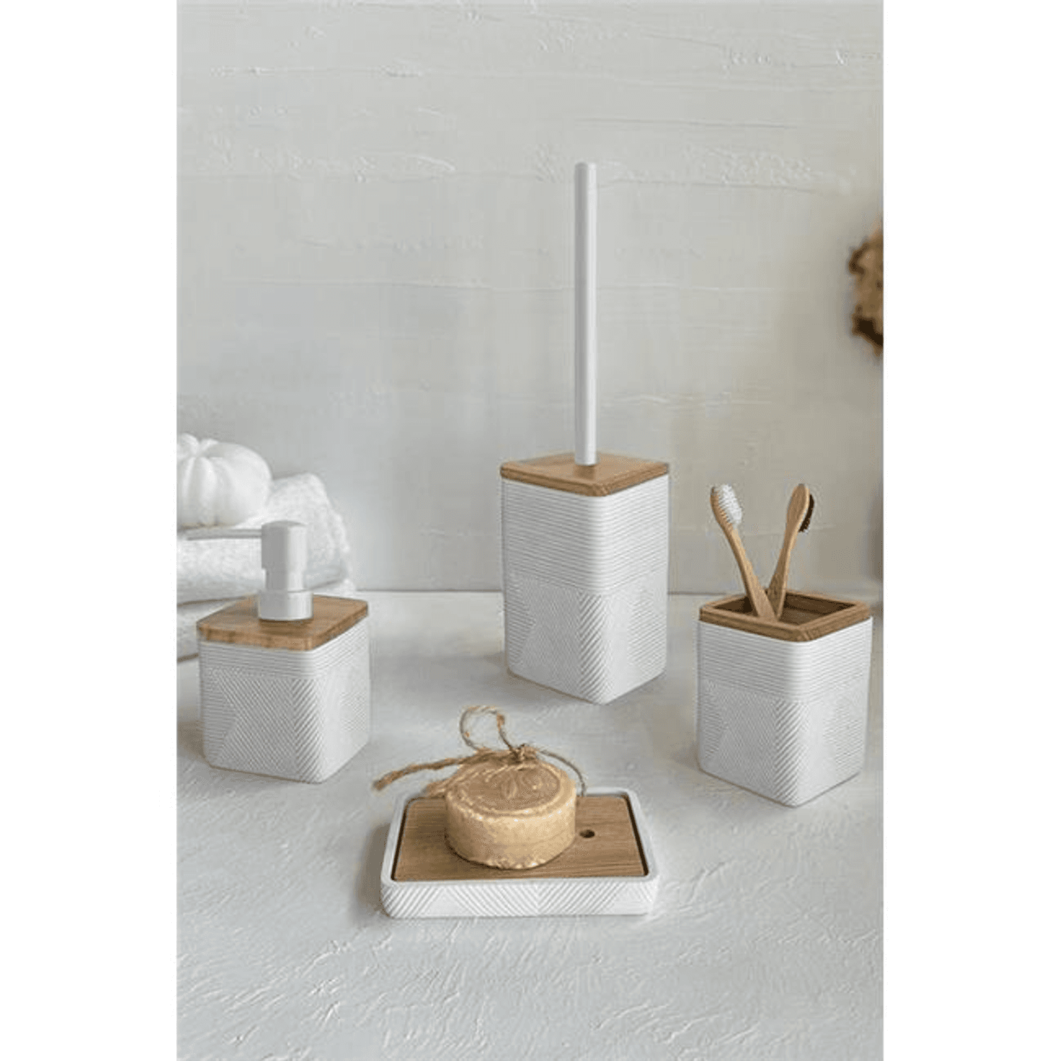 Primanova Madera 4 Parça Banyo Seti Beyaz