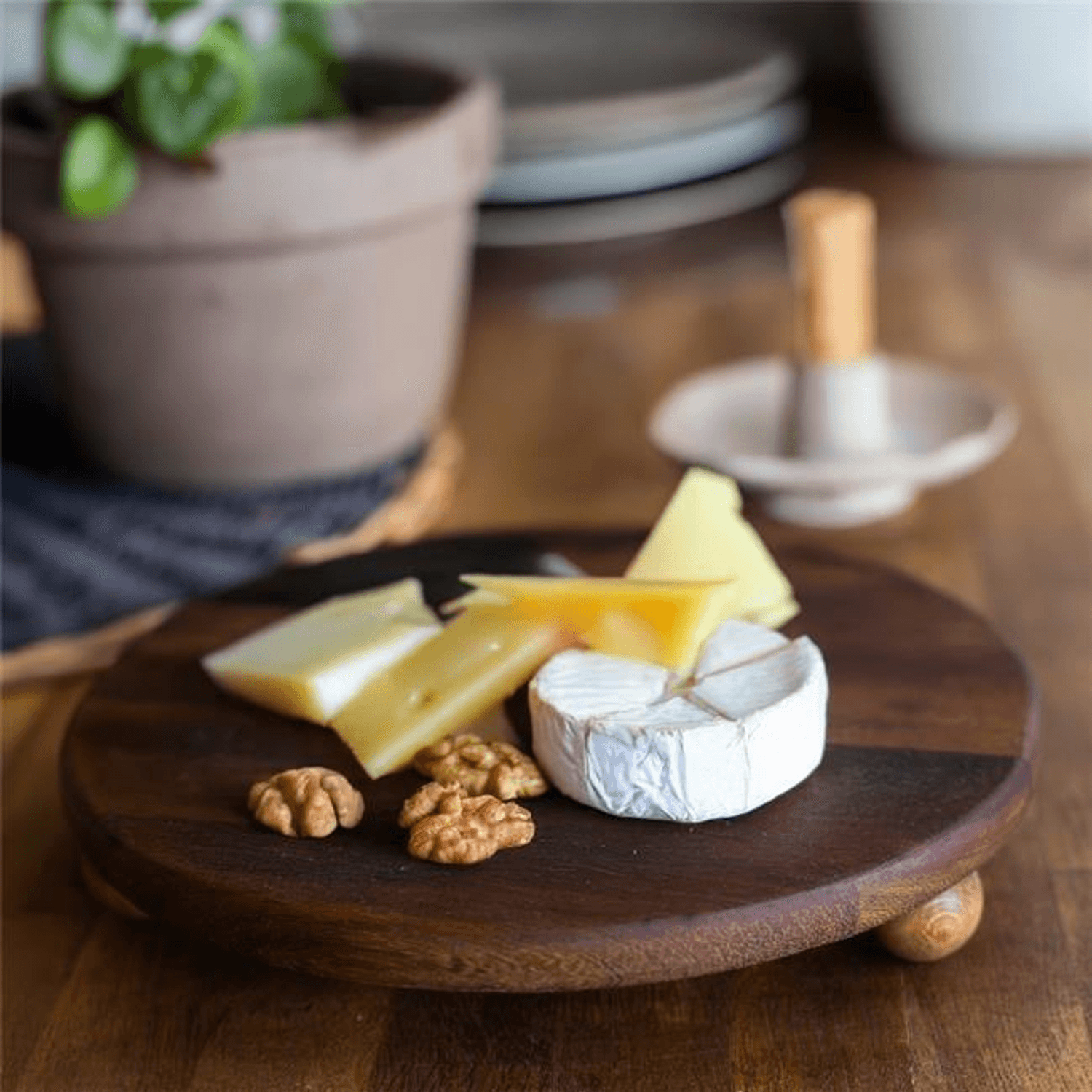 Akayev Ahşap 25 cm Ayaklı Sunum Tabağı - Pasta Tabağı - Doğal Sunumluk