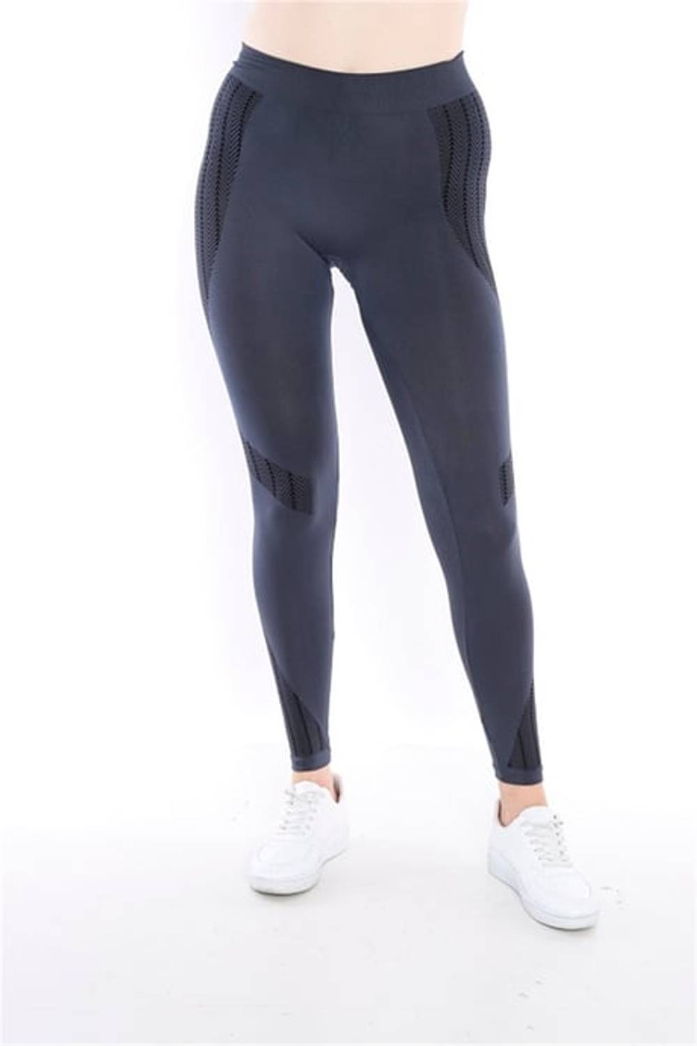 Escetic Orta Gri Kadın Ekstra Esnek Ve Yumuşak Nefes Alabilen Spor Kısa Tayt 0138