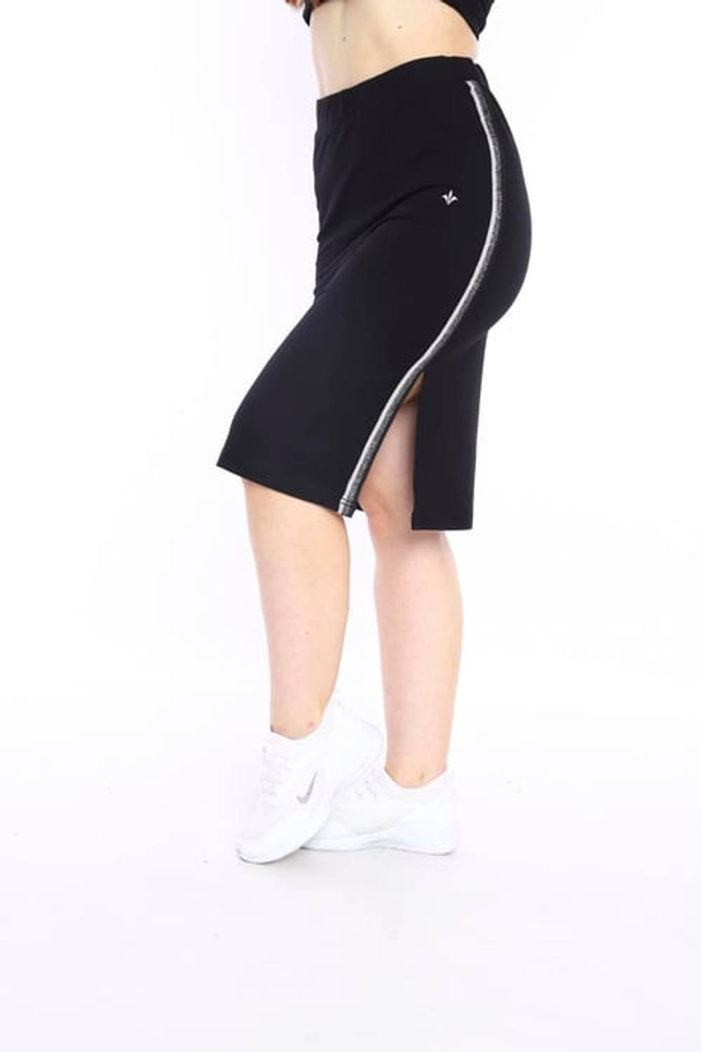 Escetic Siyah Kadın Süper 2 İplik Yırtmaç Şerit Detaylı Spor Etek 0617