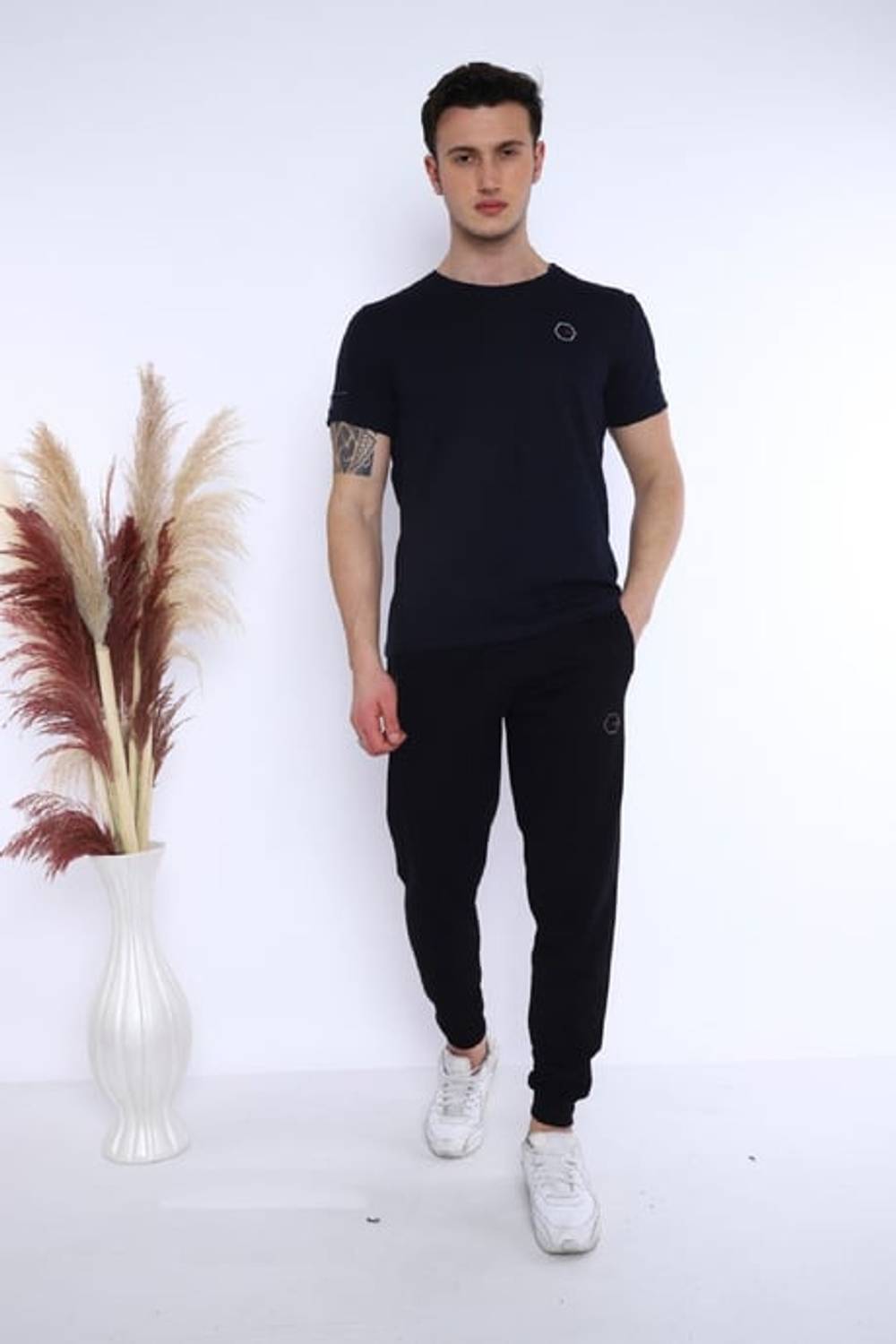 Чоловіча спортивна футболка Escetic темно-синього кольору з регулярним кроєм, бавовна, дихаюча, універсальний стиль, розміри XL, 3XL, M, XXL