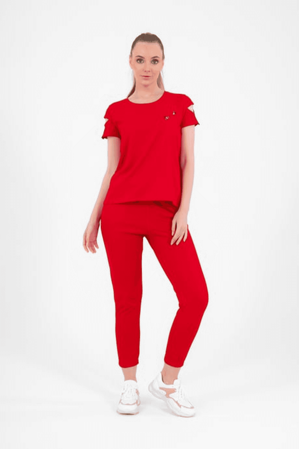 Escetic Kırmızı Kadın Nakış Detaylı ABD Pike Nefes Alan T-shirt Takım A3068