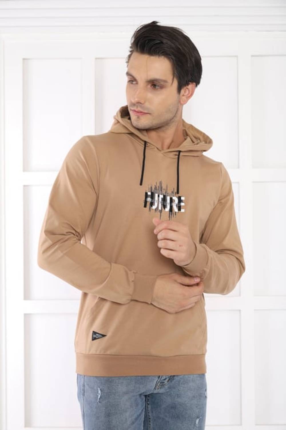 Чоловічий слімфіт світшот із капюшоном Escetic, темно-бежевий, 4 сезони, з кишенями, з 95% бавовни, стильний та зручний для спорту та повсякденності