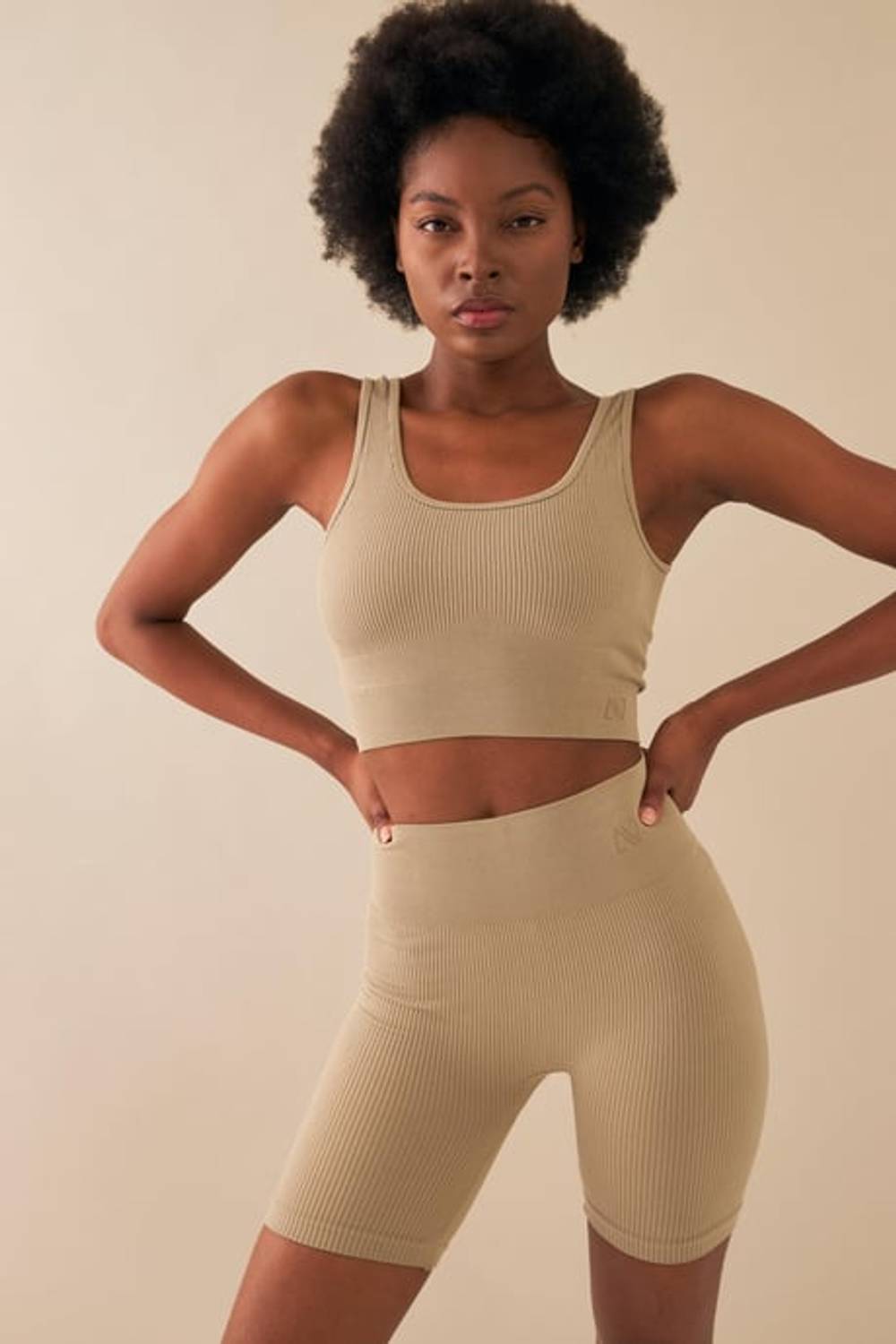 Women's Midstone High Waist Flexible Fitness Yoga Plates Bra Shorts Tights Set A3087