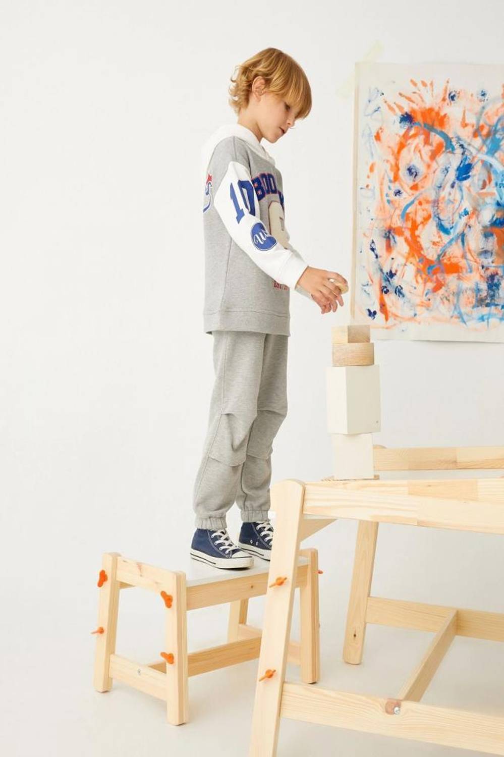 Базовые джоггеры для мальчиков Koton с завязкой на талии и карманами, теплые и удобные для тренировок и школы, цвет серый