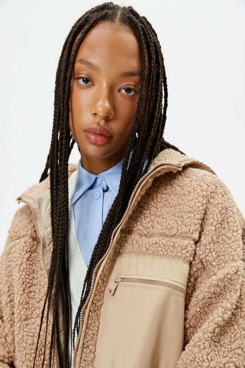 Koton Kapşonlu Peluş Ceket Fermuarlı İki Farklı Kumaş Cepli