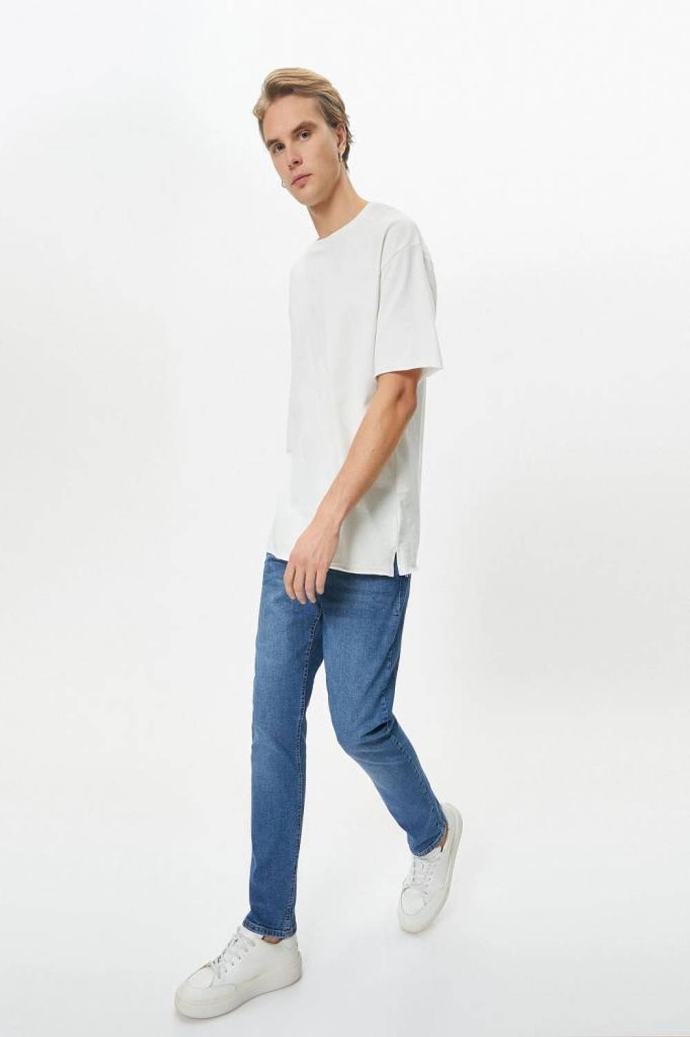 Сучасні джинси Koton Slim Fit - Brad Jean, з нормальною талією, тісні ноги, виготовлені з переробленої бавовни, стильний індиго колір