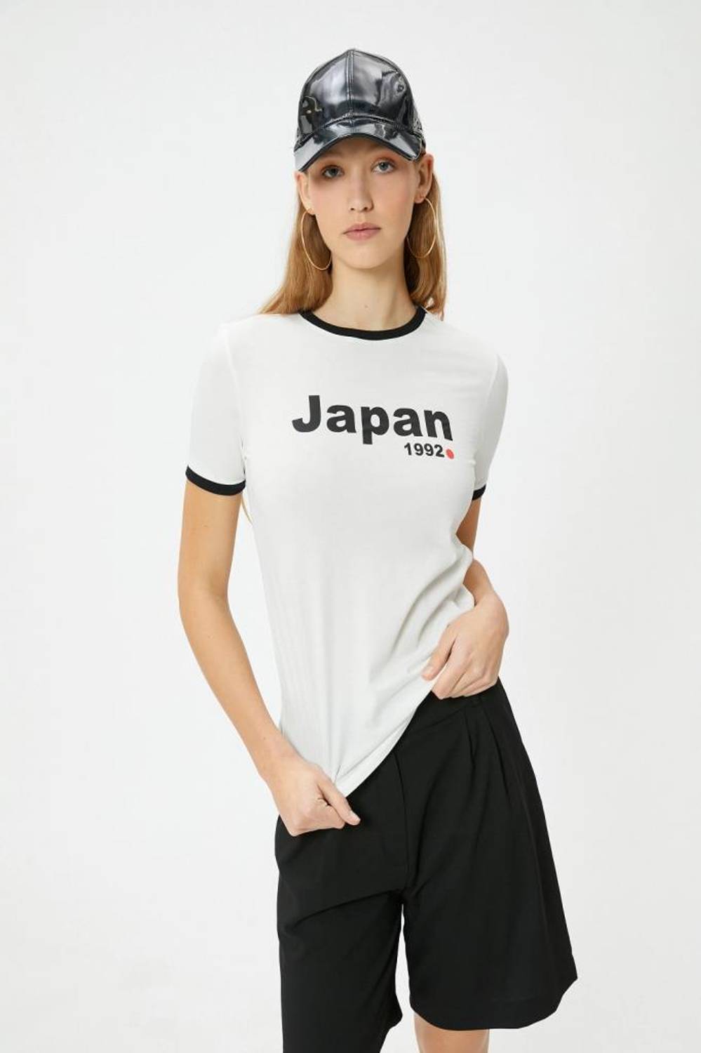 Koton Baskılı Tişört Biyeli Kısa Kollu Bisiklet Yaka