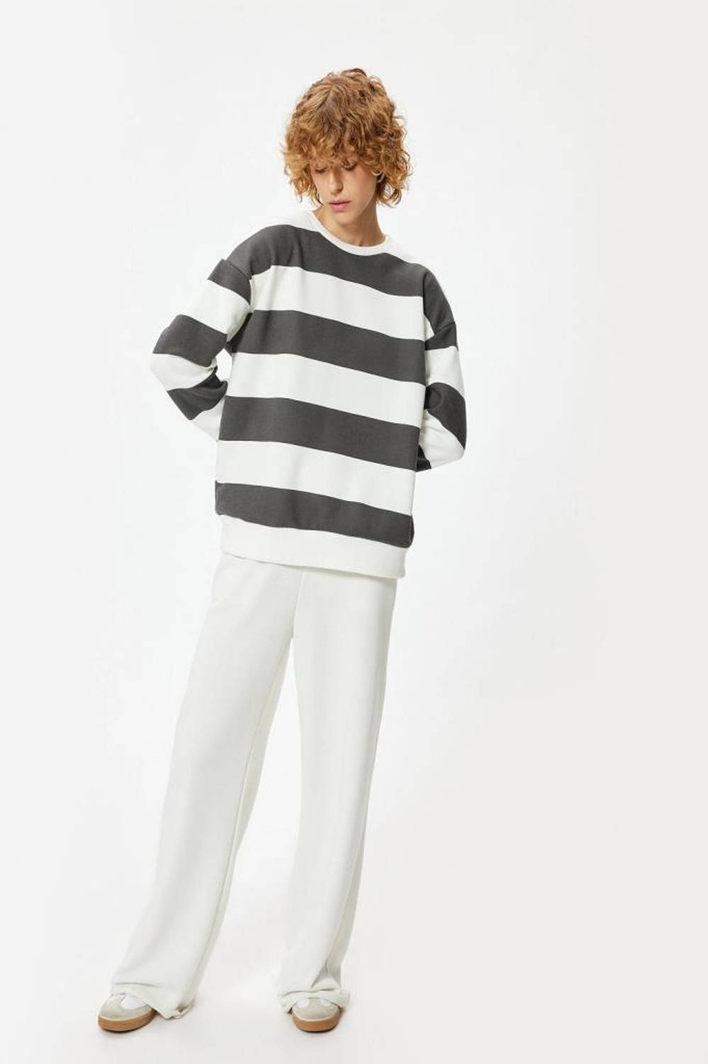 Оверсайз світшот з круглим вирізом і довгими рукавами, кольоровий блок, антрацит, розміри S, XL, XS, L, M