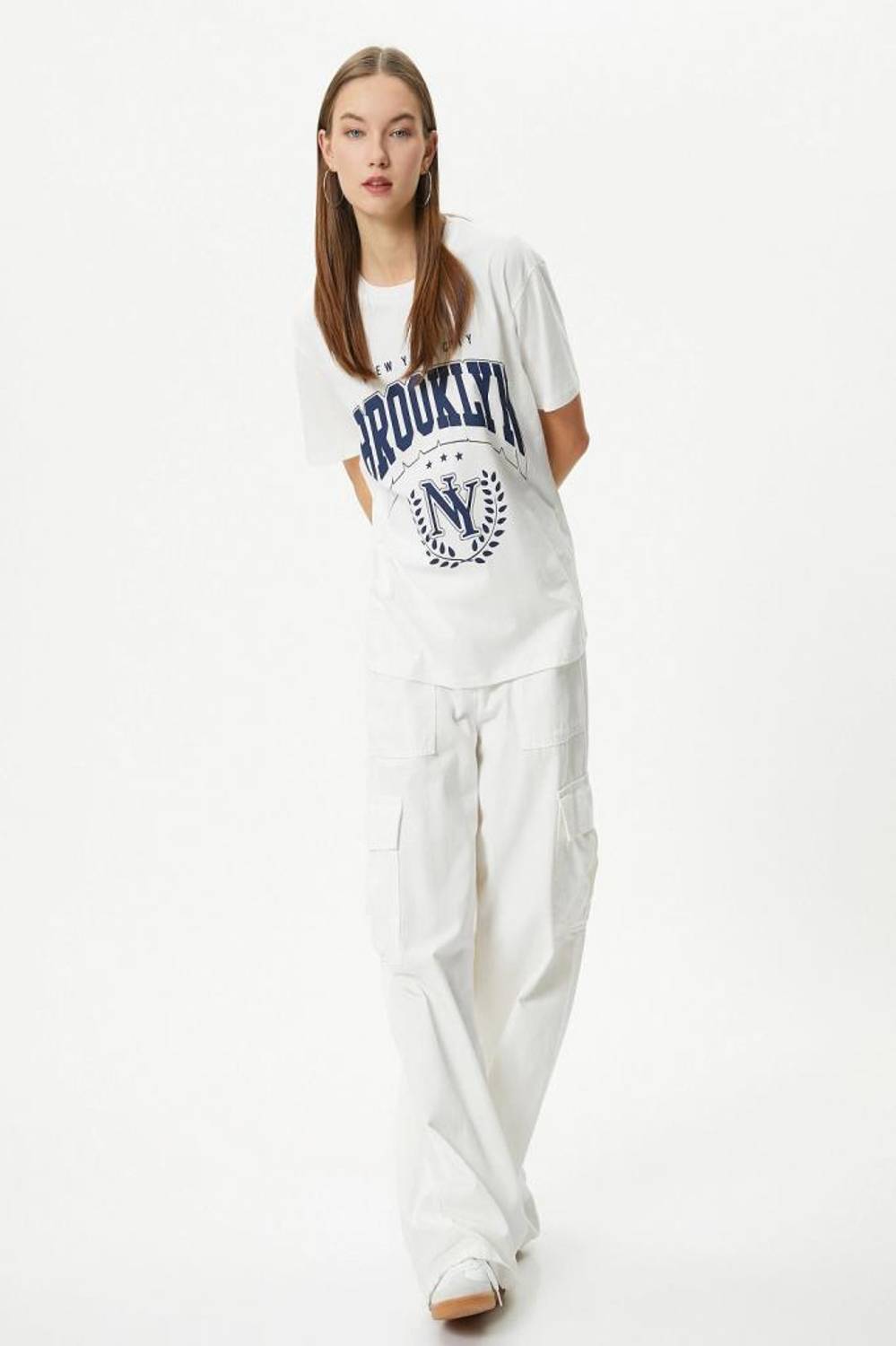 تي شيرت كوتون كوليدج مطبوع بأكمام قصيرة ورقبة دائرية من القطن