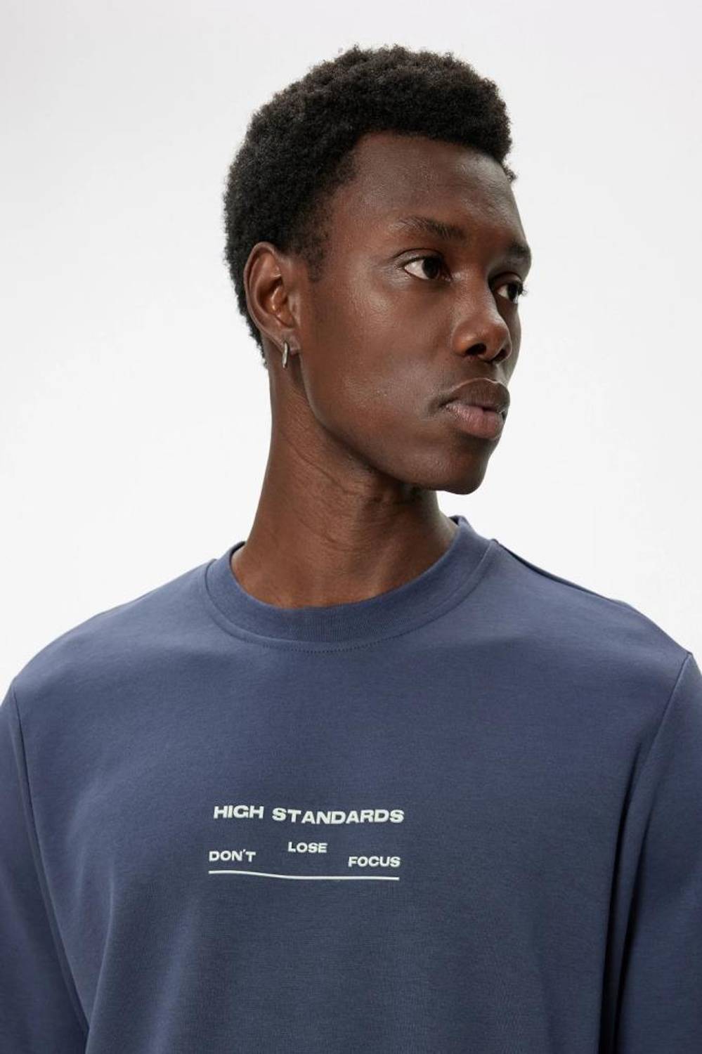 Светр Koton з довгими рукавами, круглим вирізом, бавовняний, з принтом слогану, різні розміри, колір: темно-синій