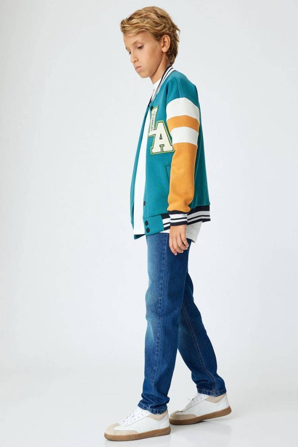 Koton Erkek Çocuk Kot Pantolon Düğme Detaylı Cepli Pamuklu