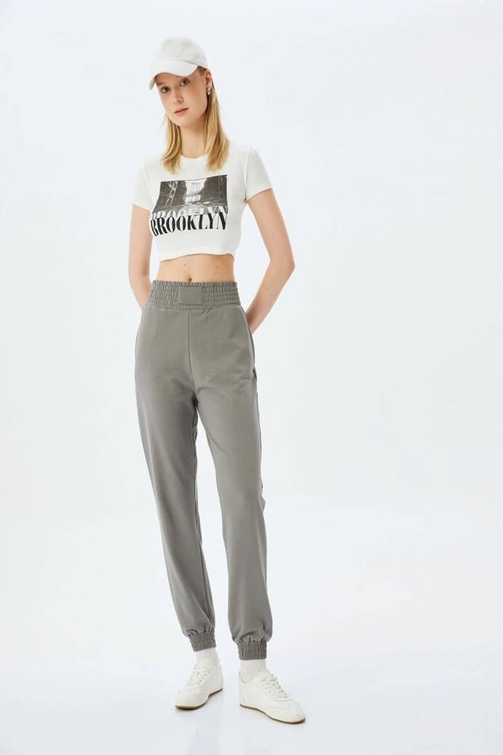 Koton Beli Lastikli Rahat Kalıp Yüksek Bel Cep Detaylı Jogger Eşofman Altı