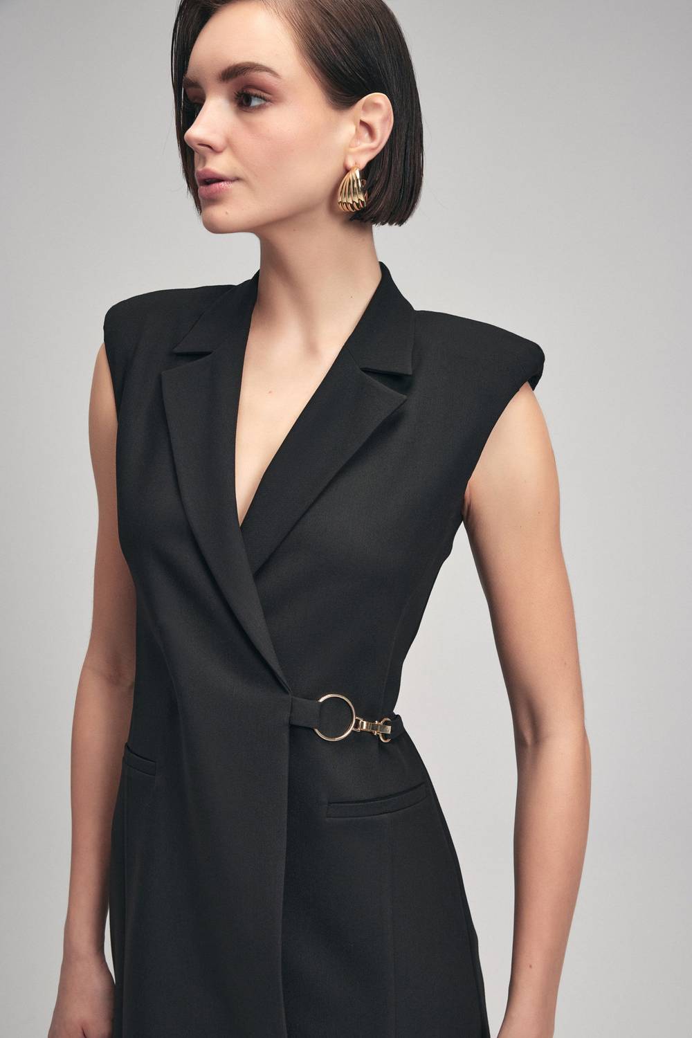 Чорна сукня-жакет з V-подібним вирізом, стиль бізнес, без рукавів, з екологічного поліестеру, розмір S
