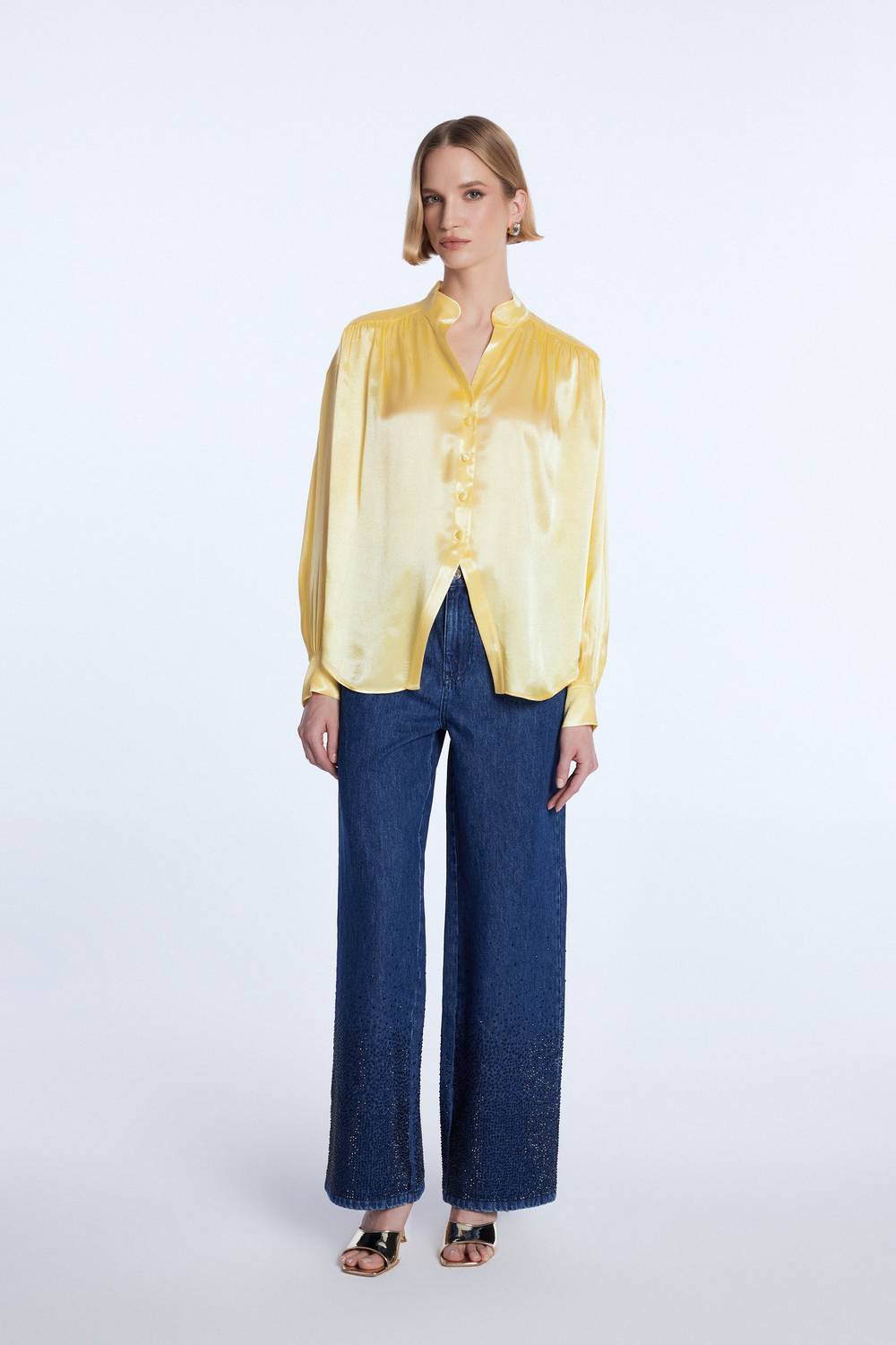 Золотиста блуза Mert Aslan з воланами, довгий рукав, класичний комір, стильний повсякденний вигляд, доступні розміри S, M, L, XL, XS