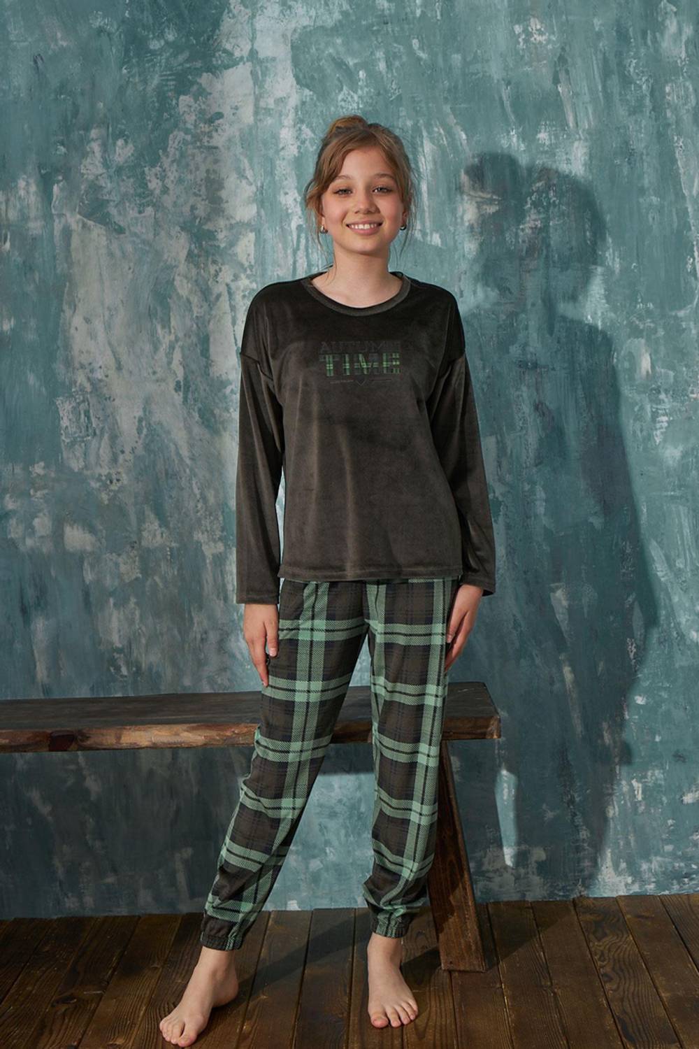 Комплект піжами для дівчаток: оксамитовий верх на короткий рукав та довгі штани, 95% поліестер, 5% еластан, зручний та стильний, різні розміри